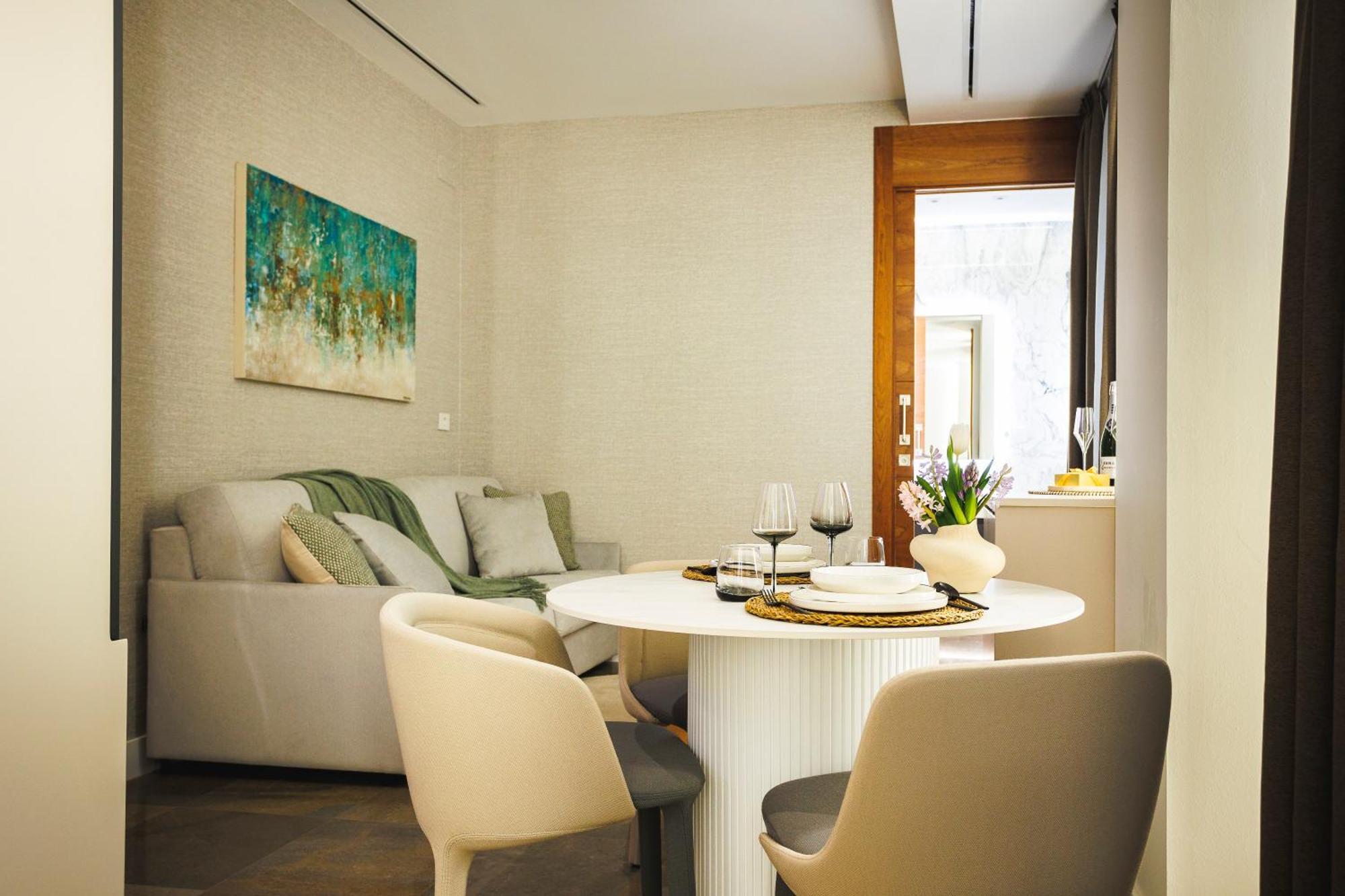 One-Bedroom Premium Apartment,1649008723:JPEG