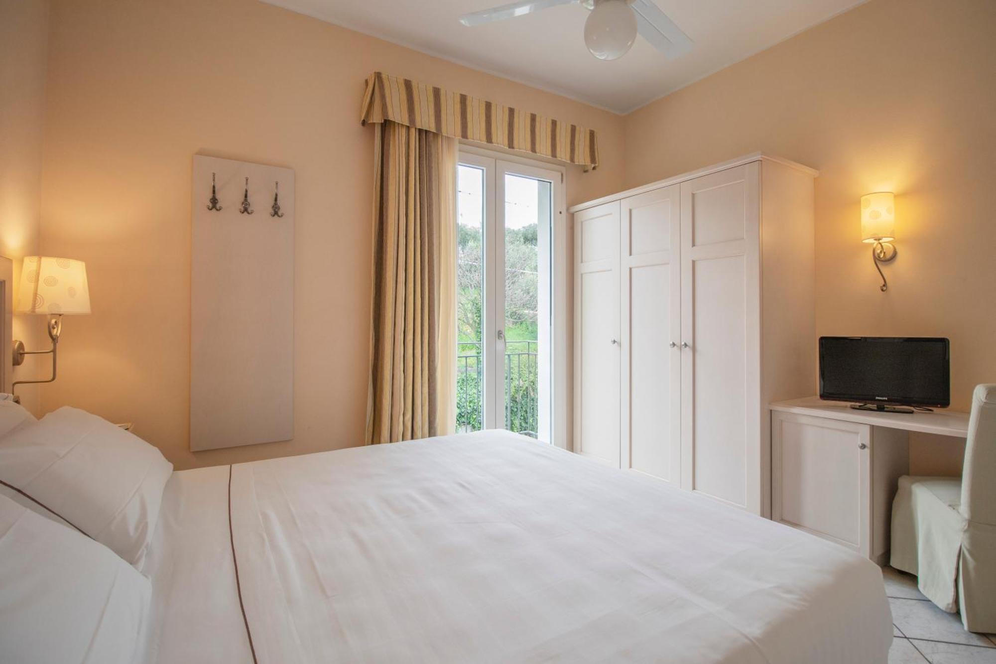 Economy Double or Twin Room