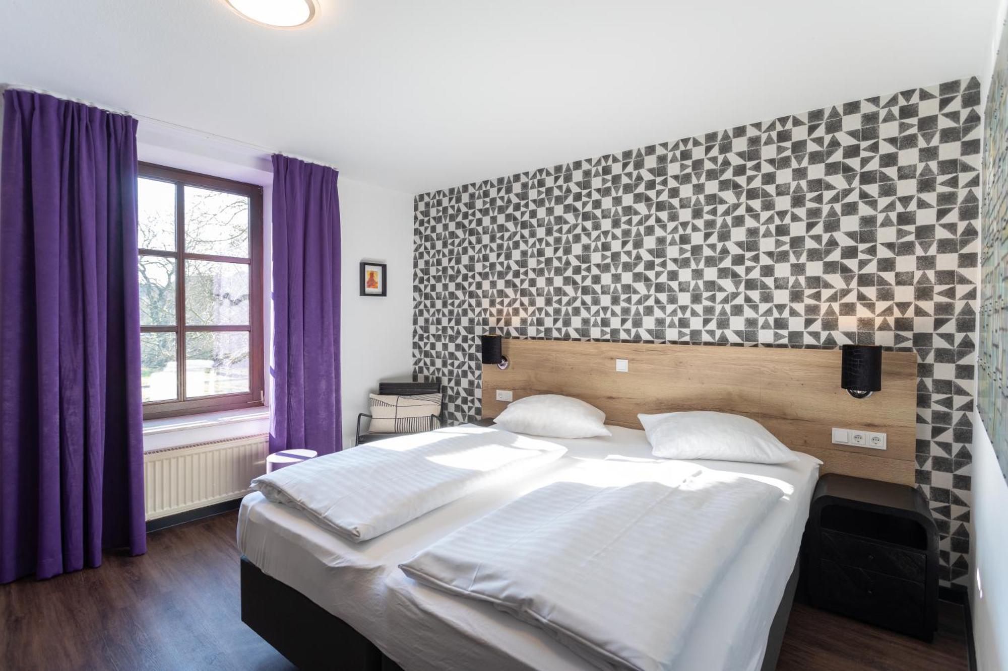 Double Room,1657152609:JPEG