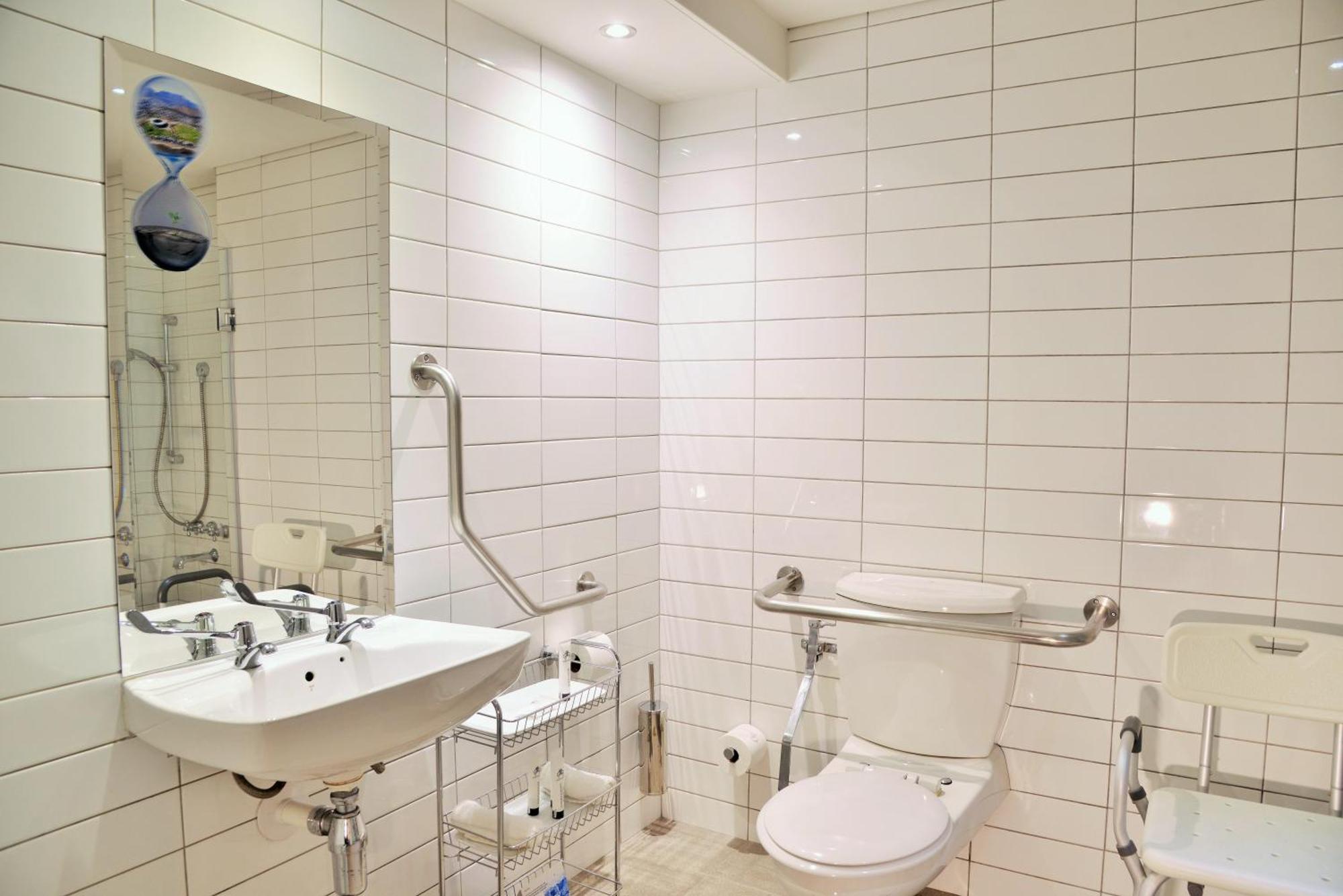 Standard Double Room Disability Access,1668049048:JPEG