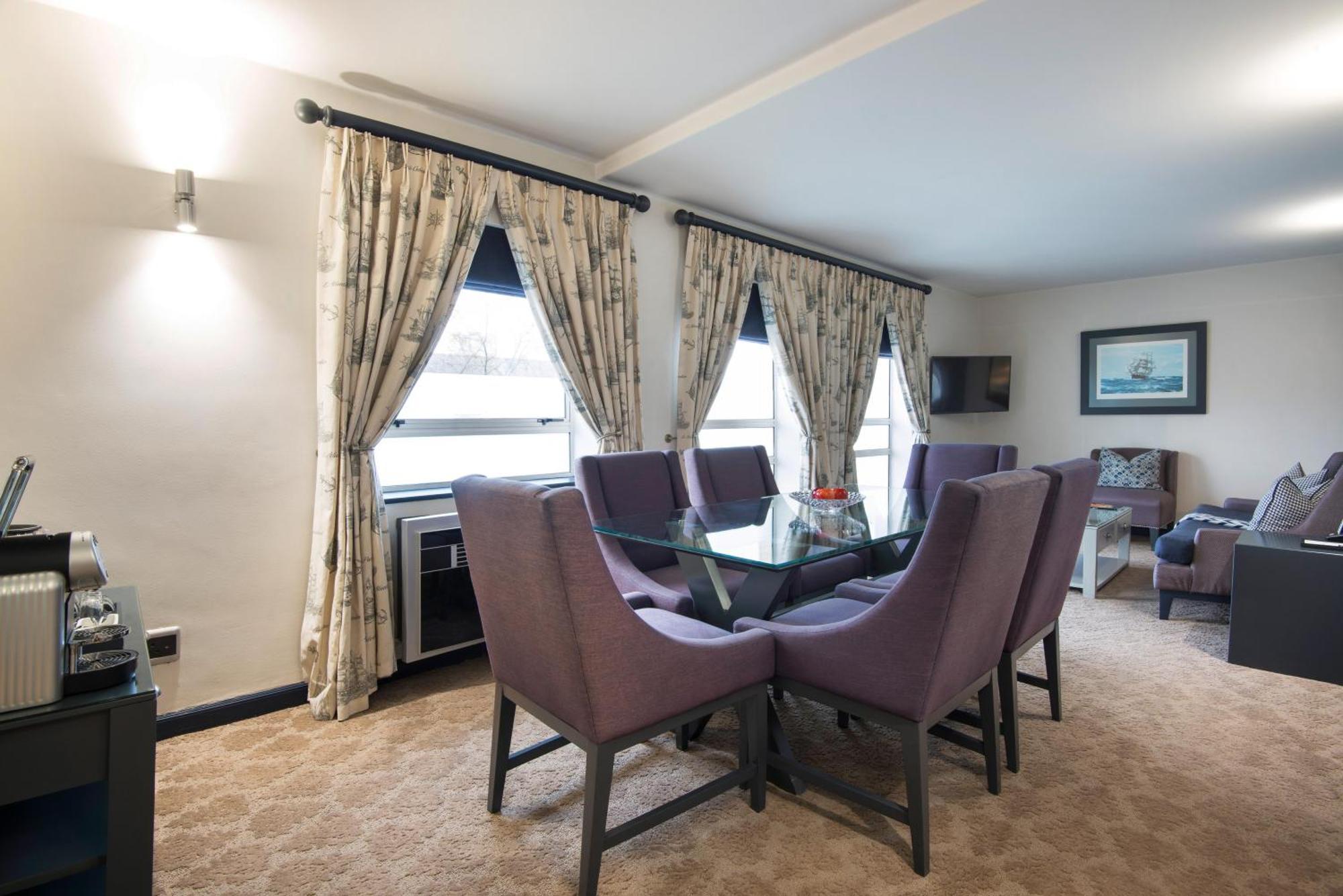 King Suite,1668049072:JPEG