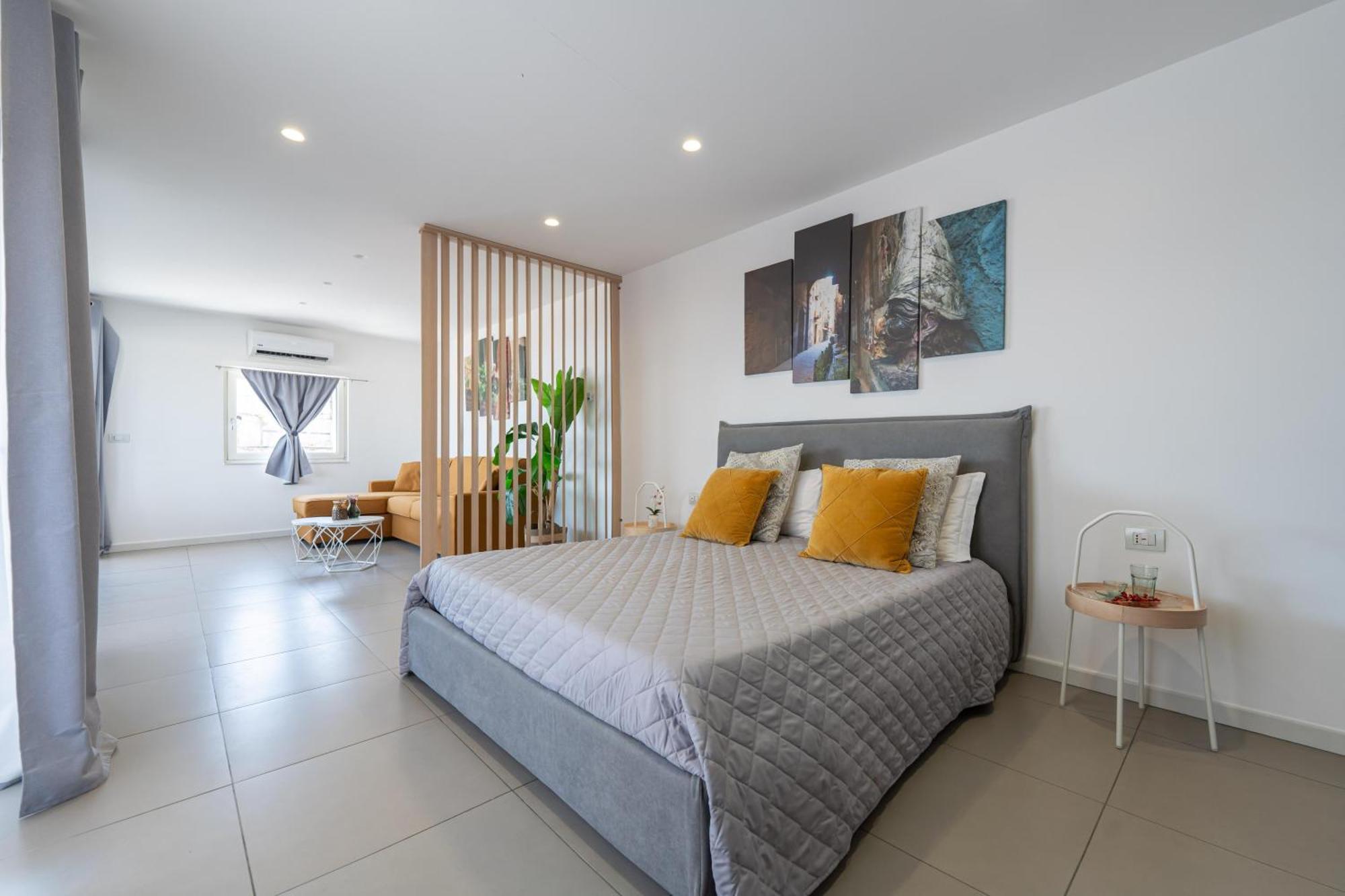 Premium Quadruple Room,1682259660:JPEG