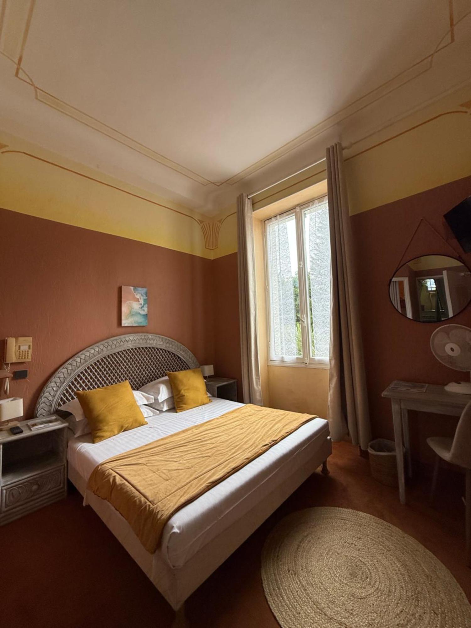 Budget Double Room,1697778246:JPEG