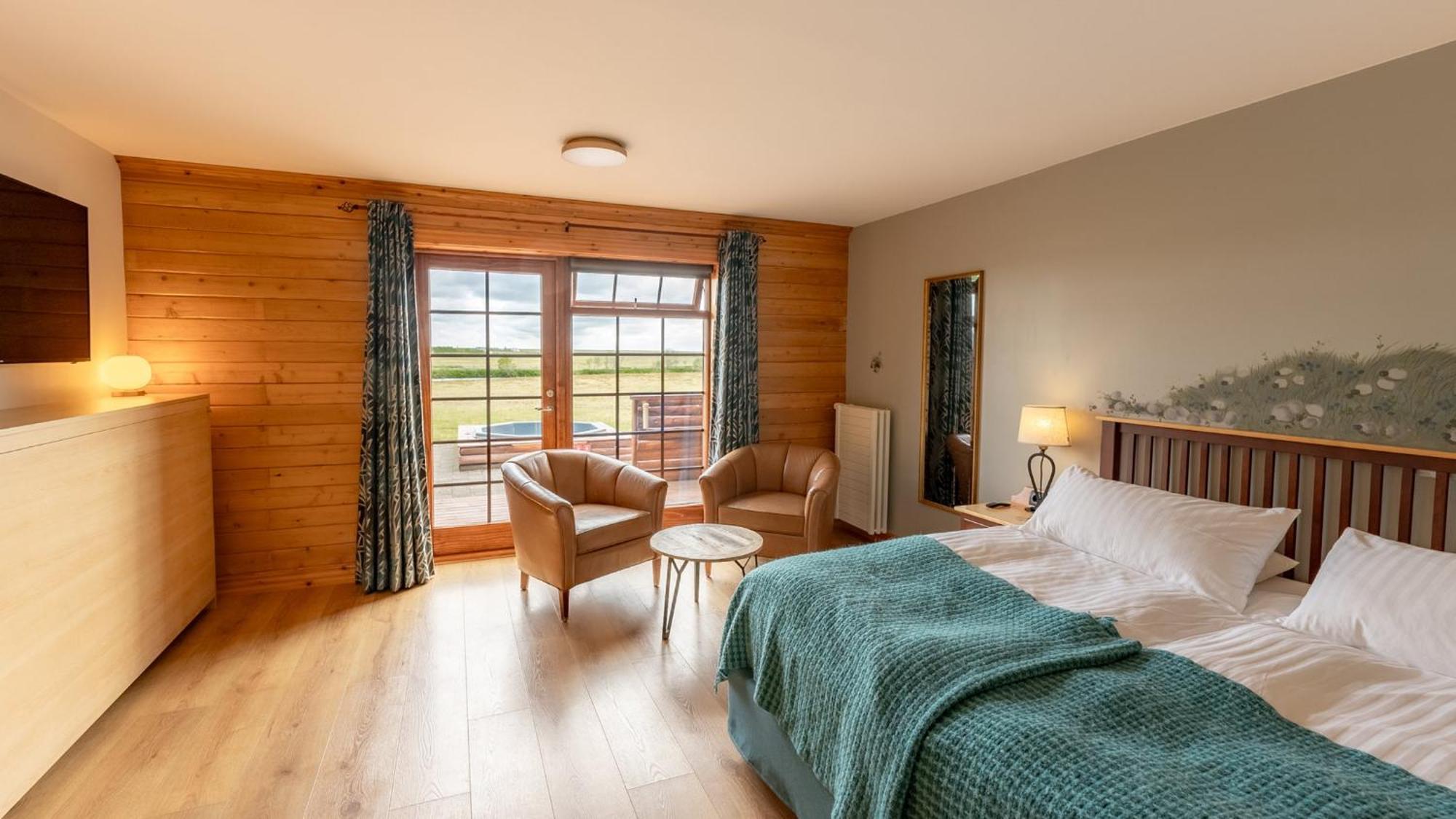 Deluxe Triple Room,1697805936:JPEG