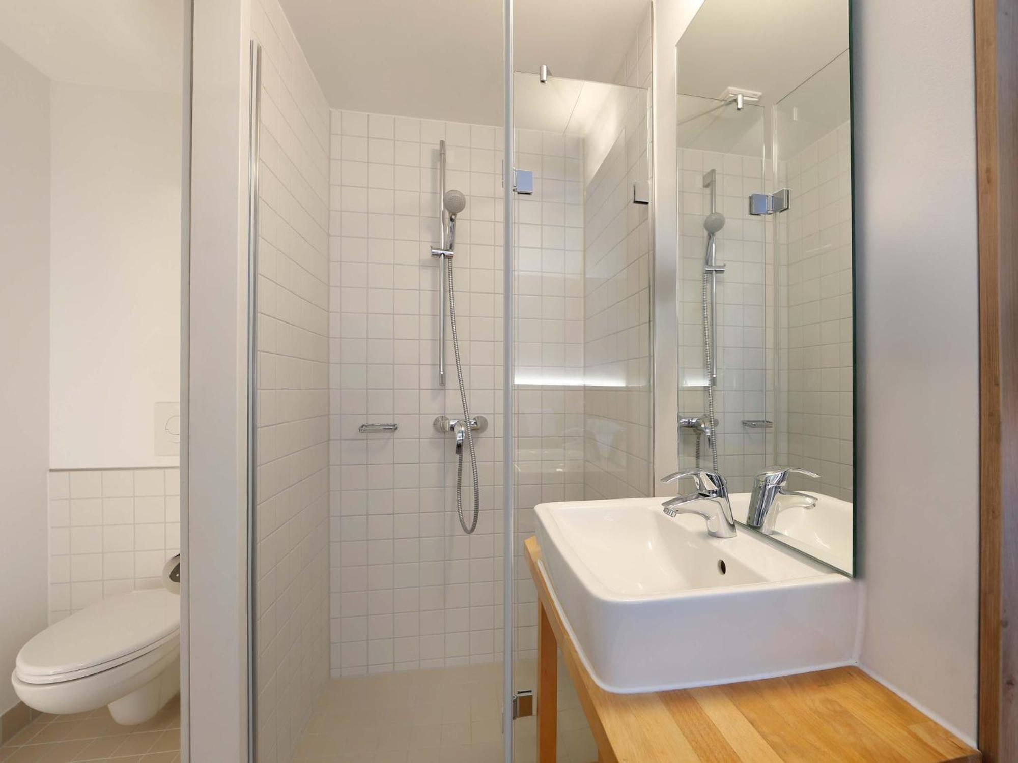 Twin Room,1698848757:JPEG