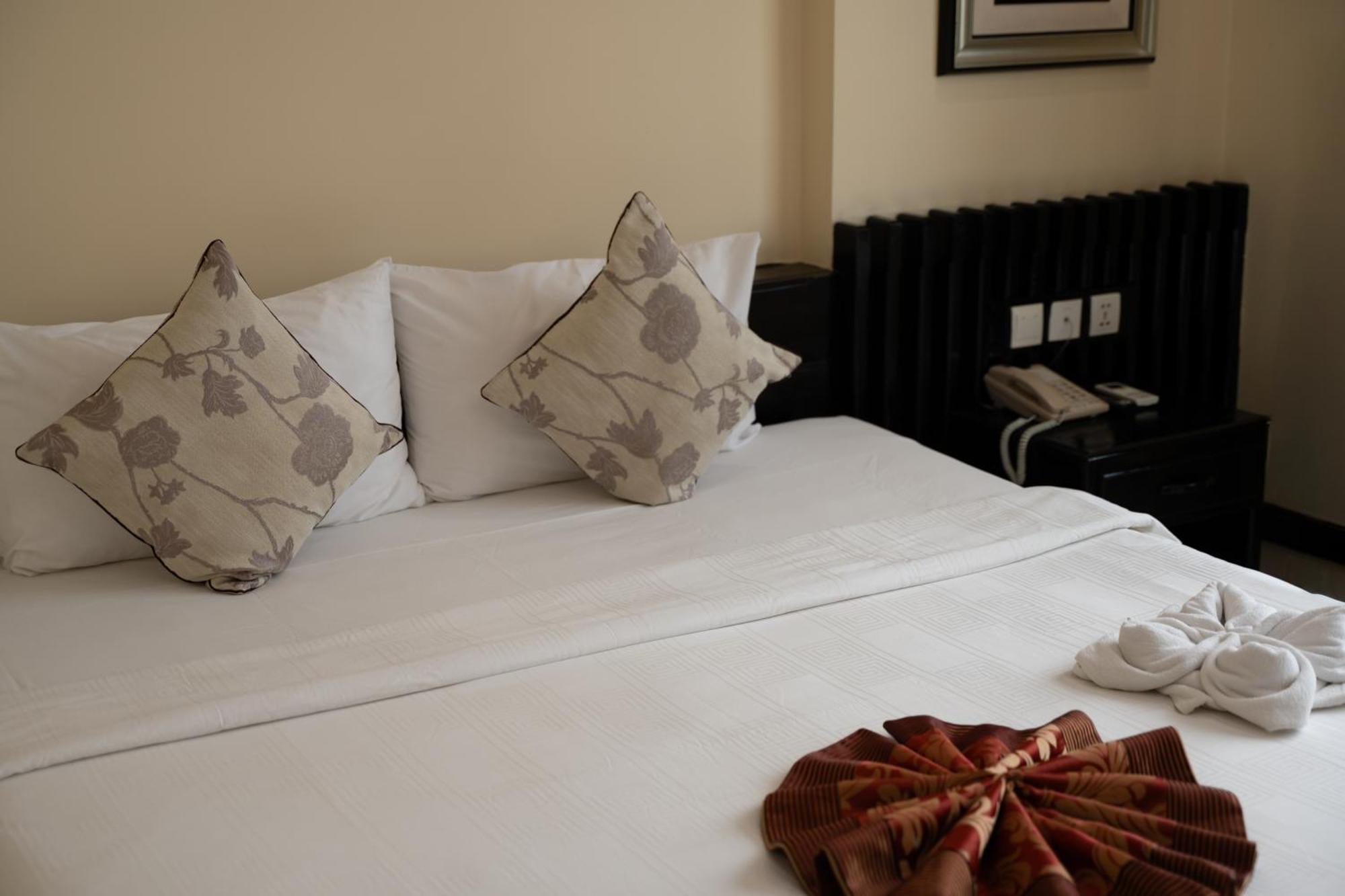 Deluxe Double Room City View
