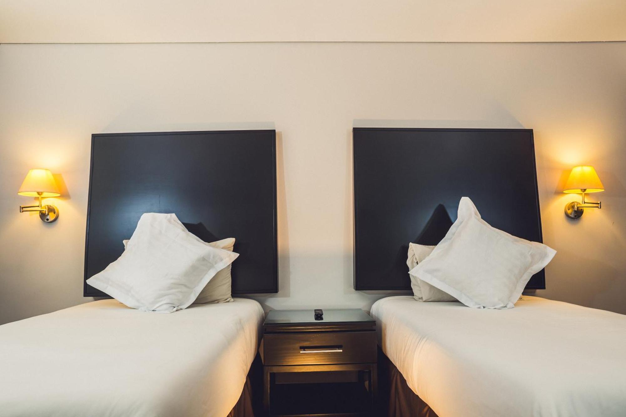 Standard Double Suite
