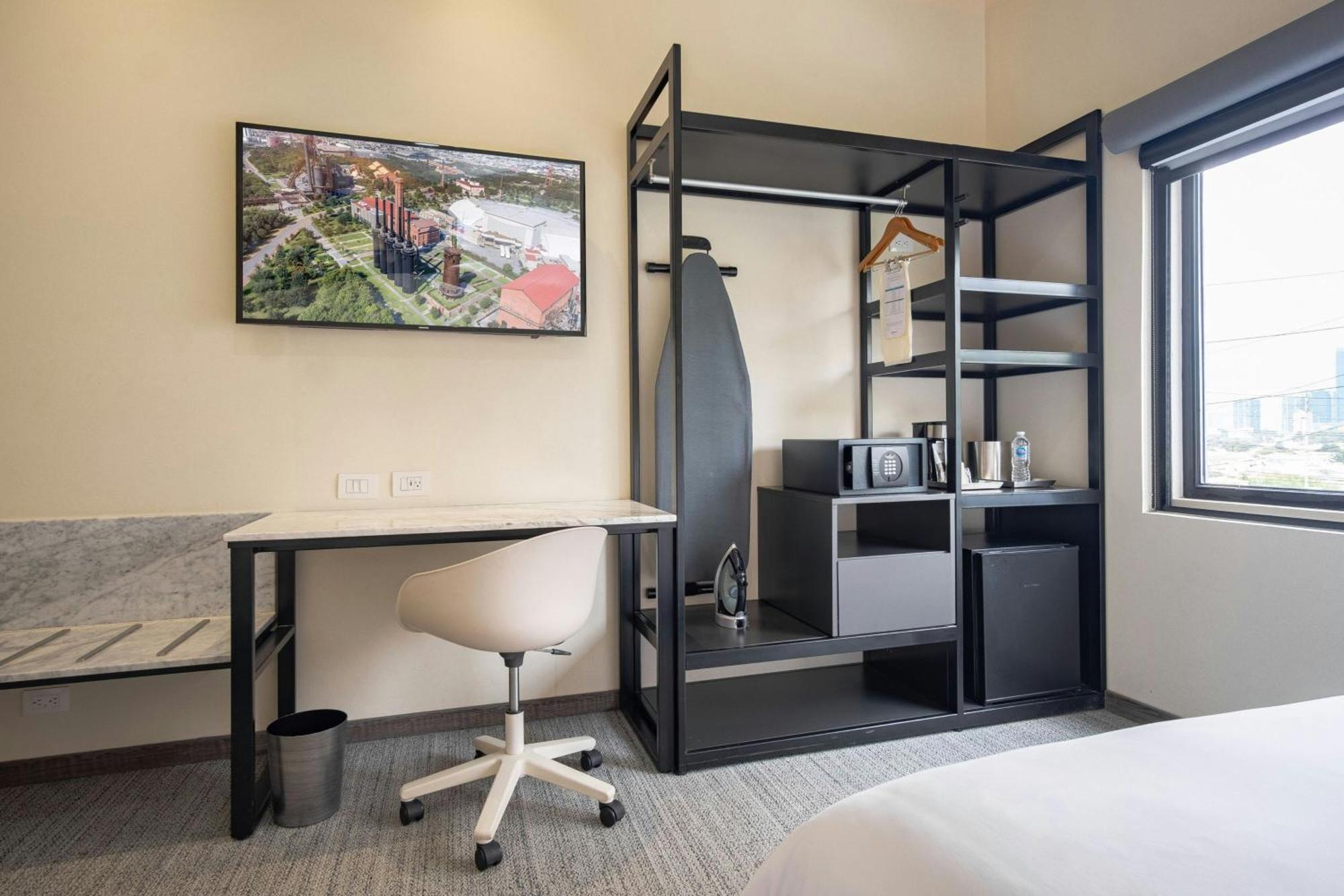 Standard Queen Room with Two Queen Beds