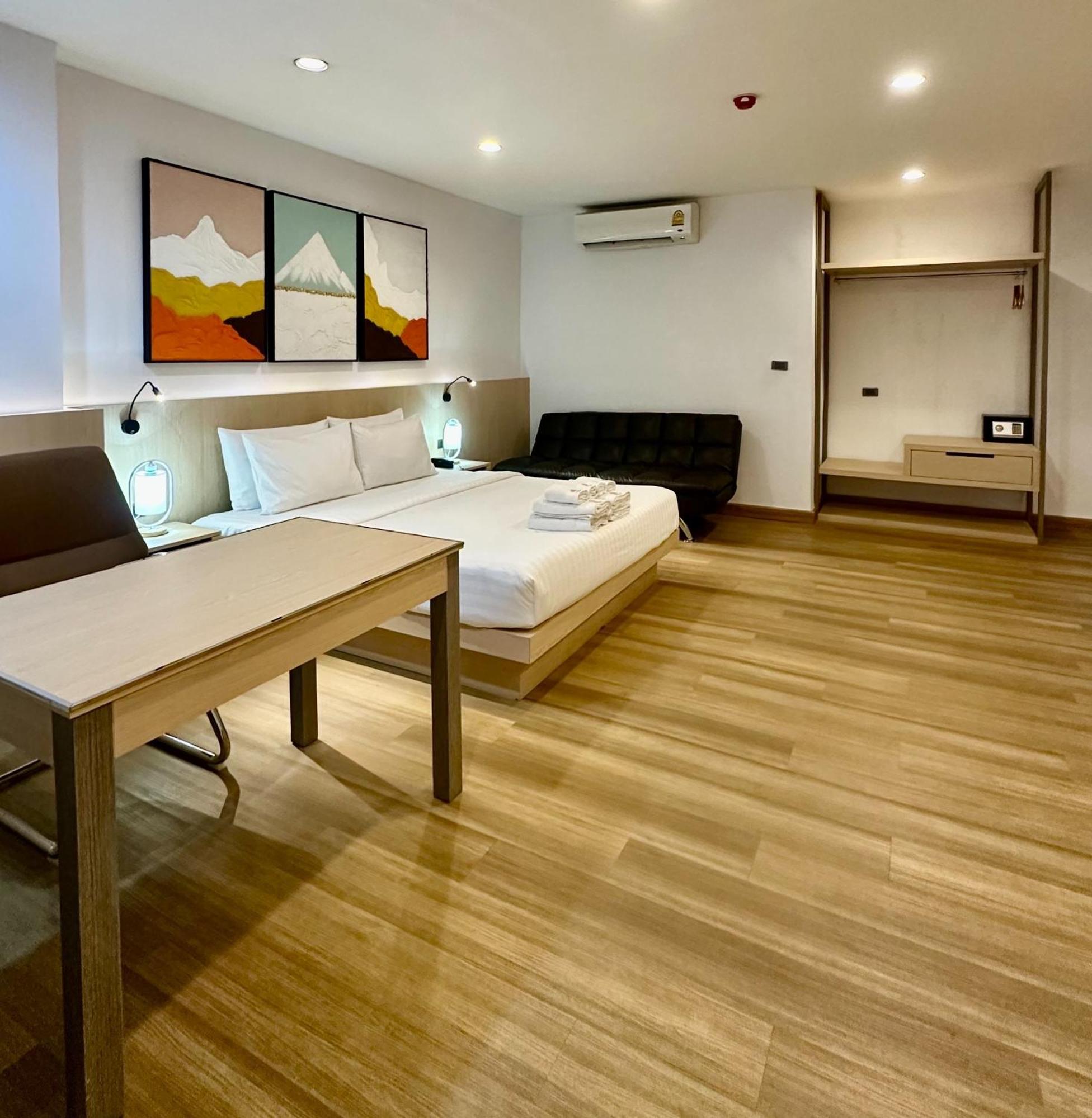 Executive Suite