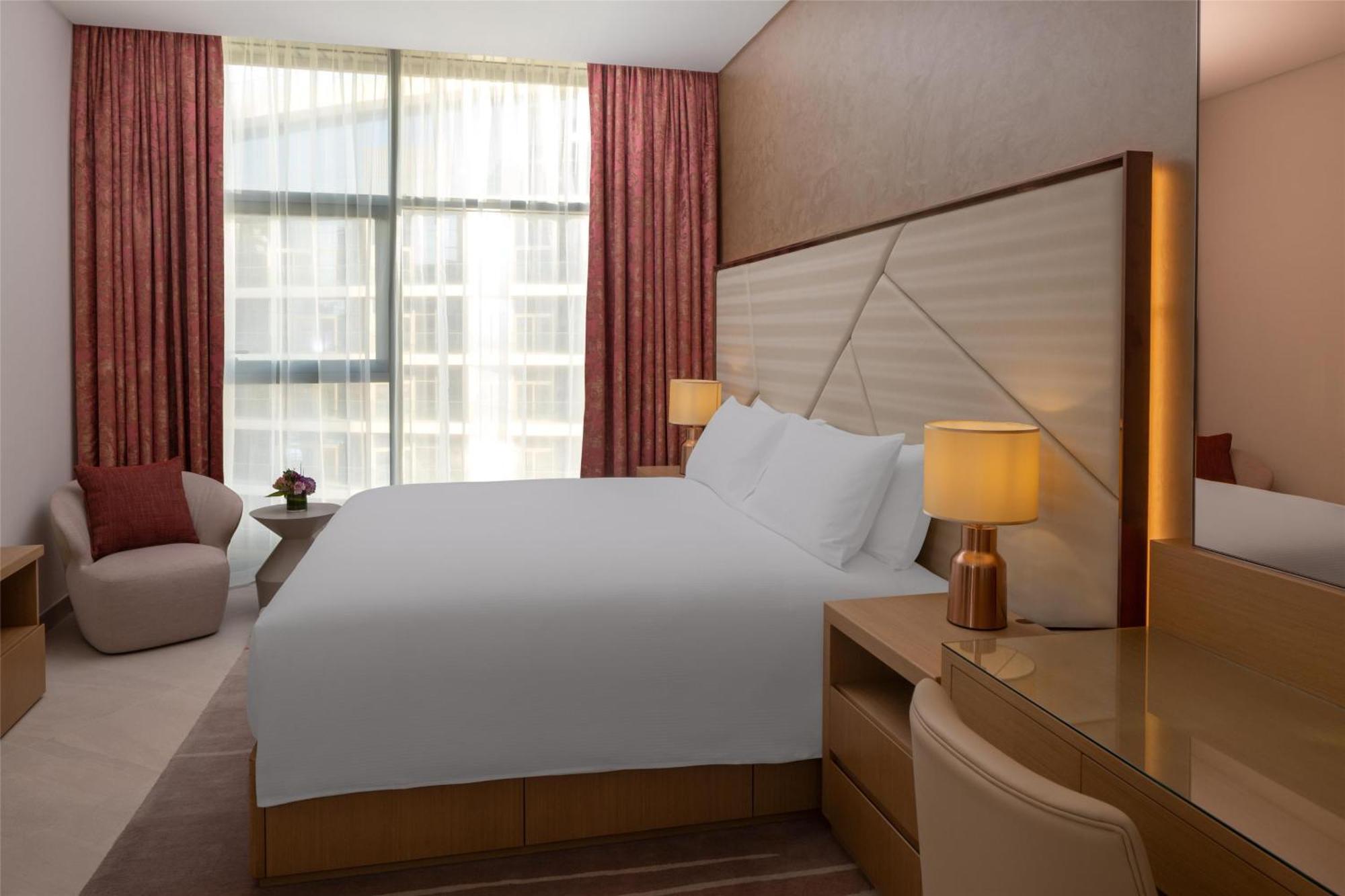 One-Bedroom Apartment King Bed,1708516144:JPEG