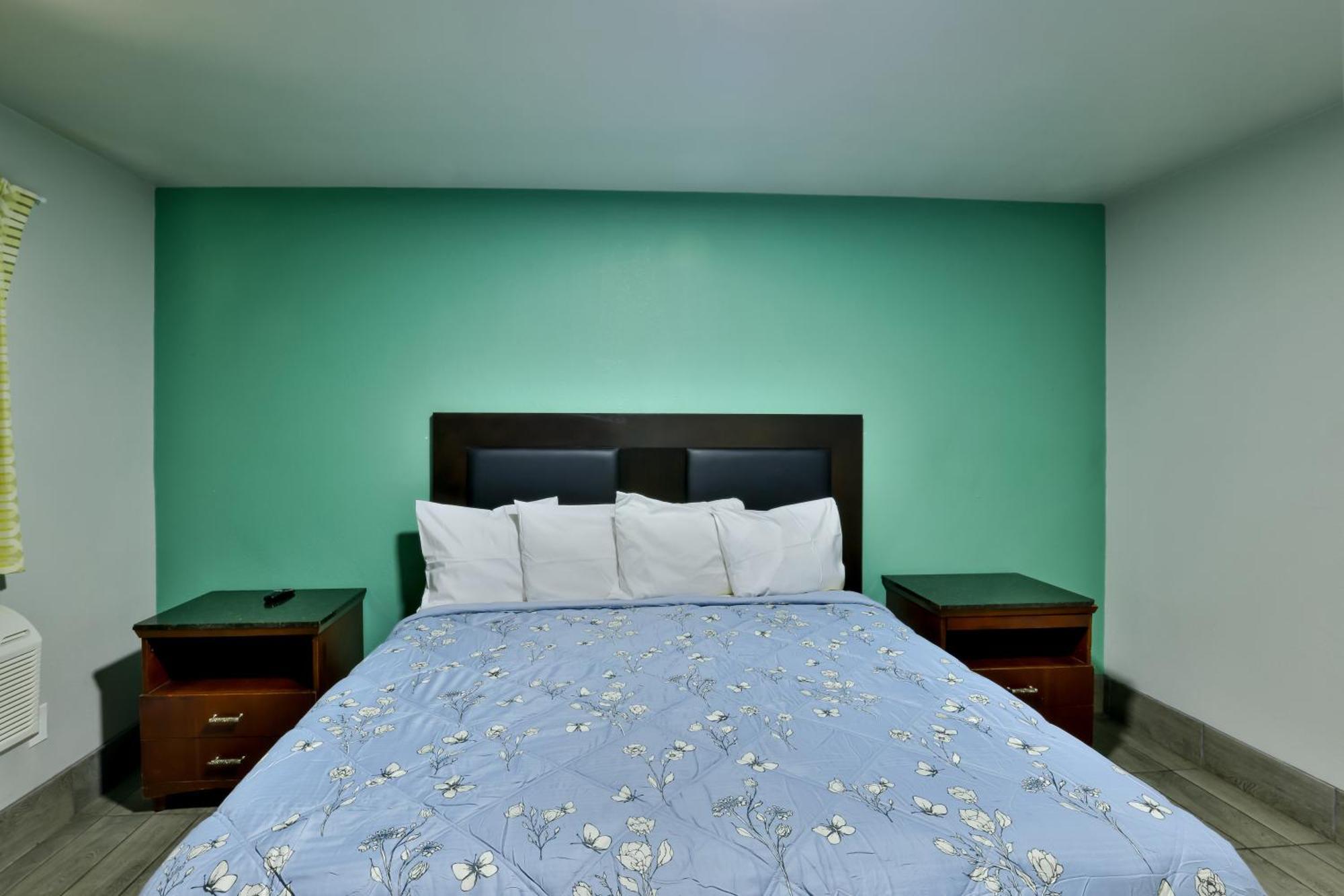 Single Room,1708549807:JPEG