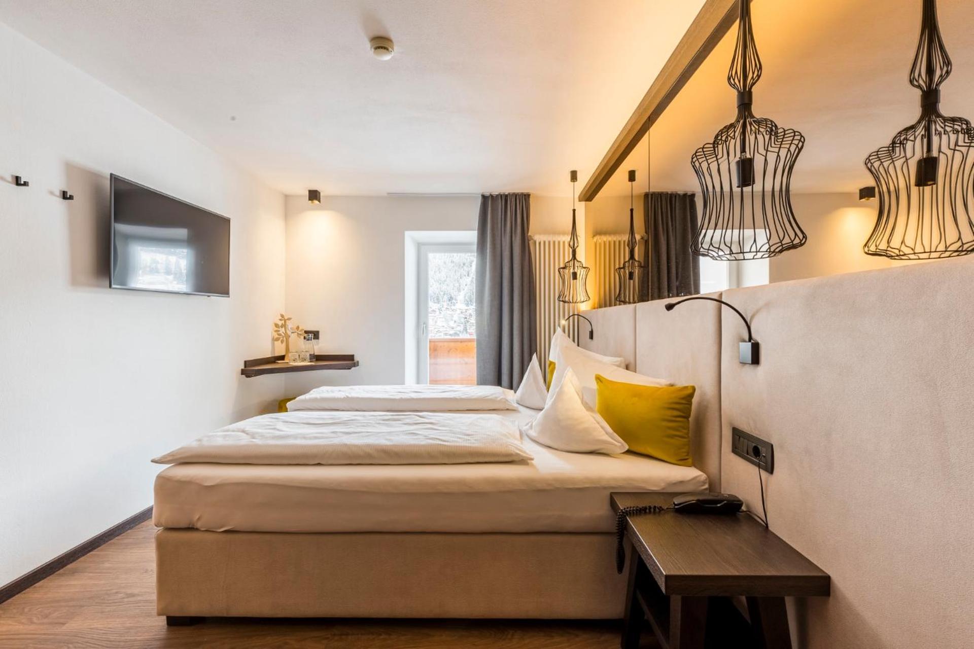 Standard Double or Twin Room,1722928978:JPEG