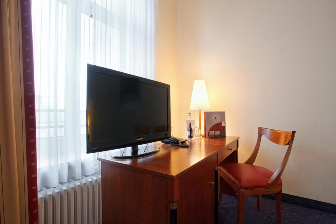Standard Triple Room,1729980865:JPEG