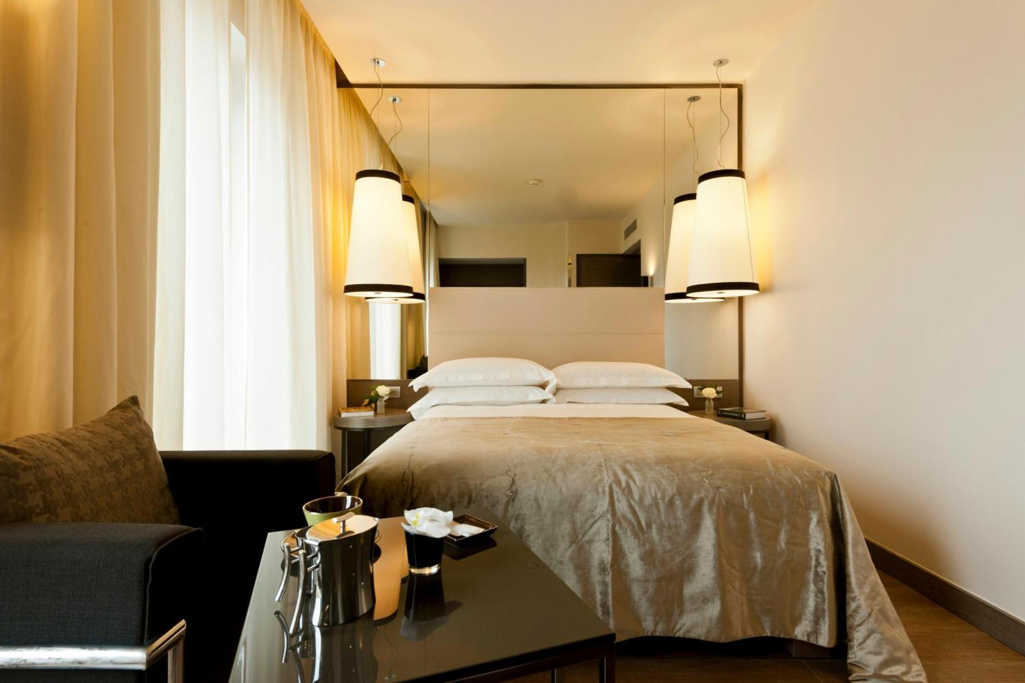 Deluxe Double or Twin Room with View