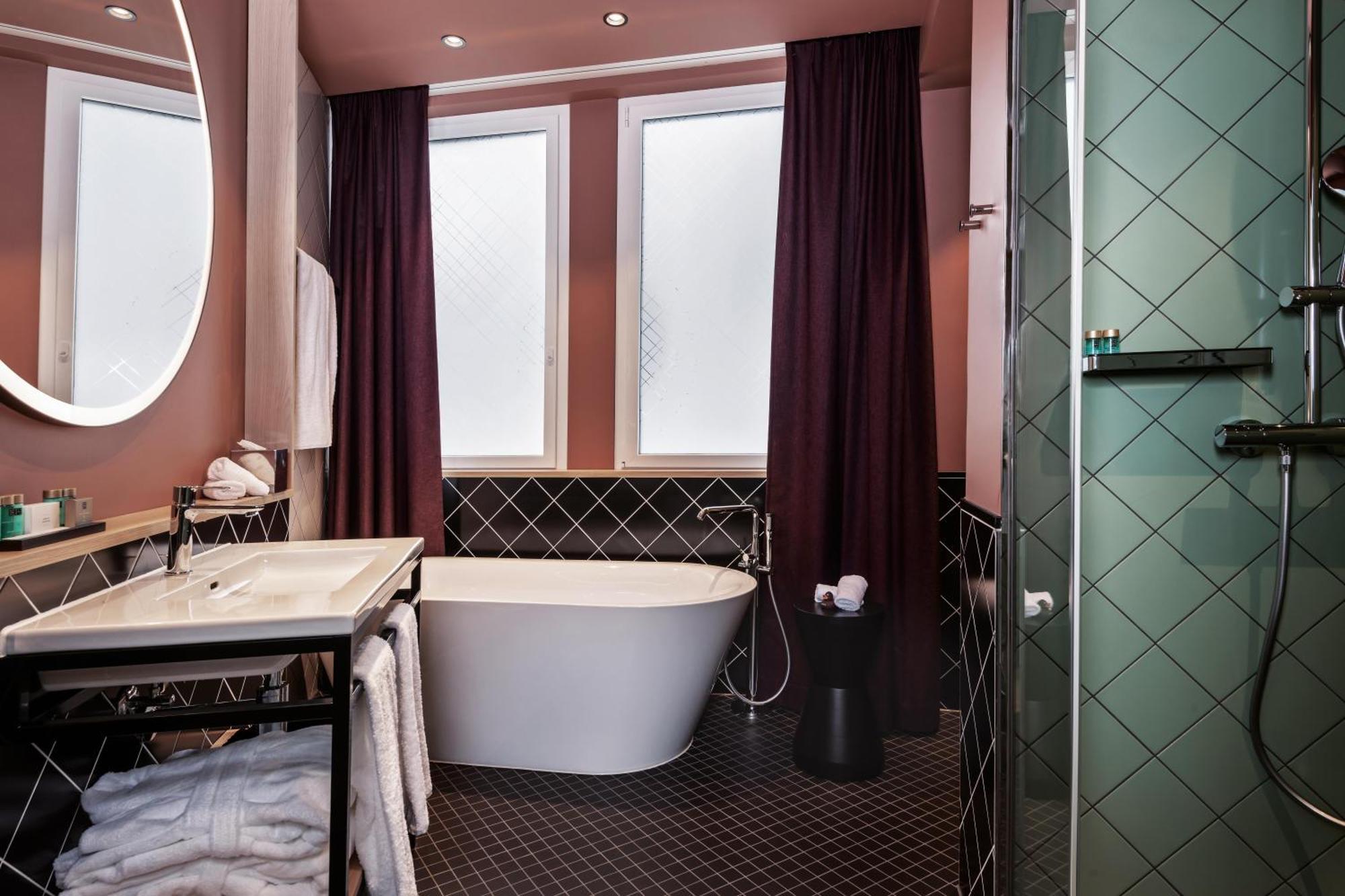 Grand Deluxe Double or Twin Room,1731648809:JPEG