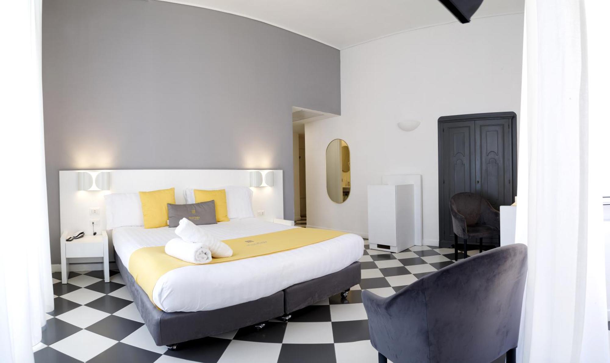 Double Room with City View,1742621275:JPEG
