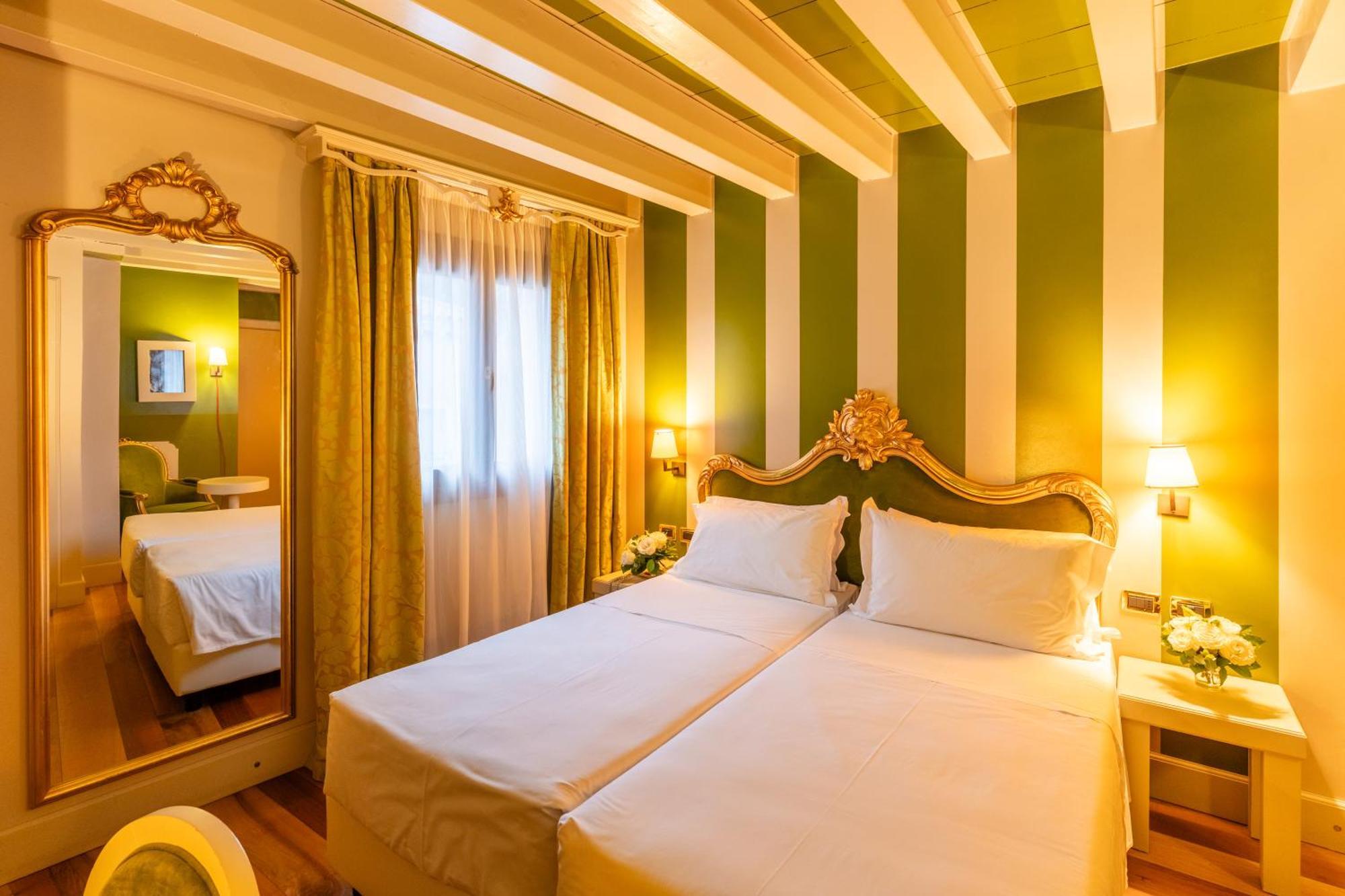 Superior Double or Twin Room,1742625576:JPEG
