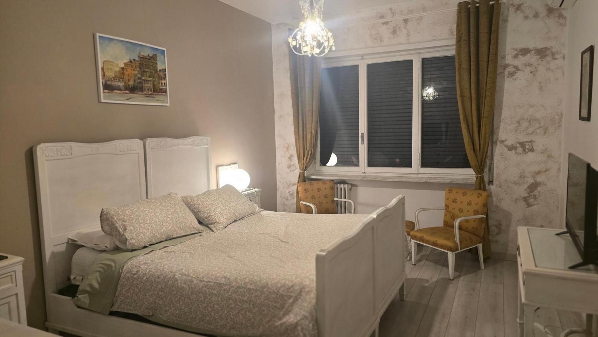 Double Room,1743710399:JPEG