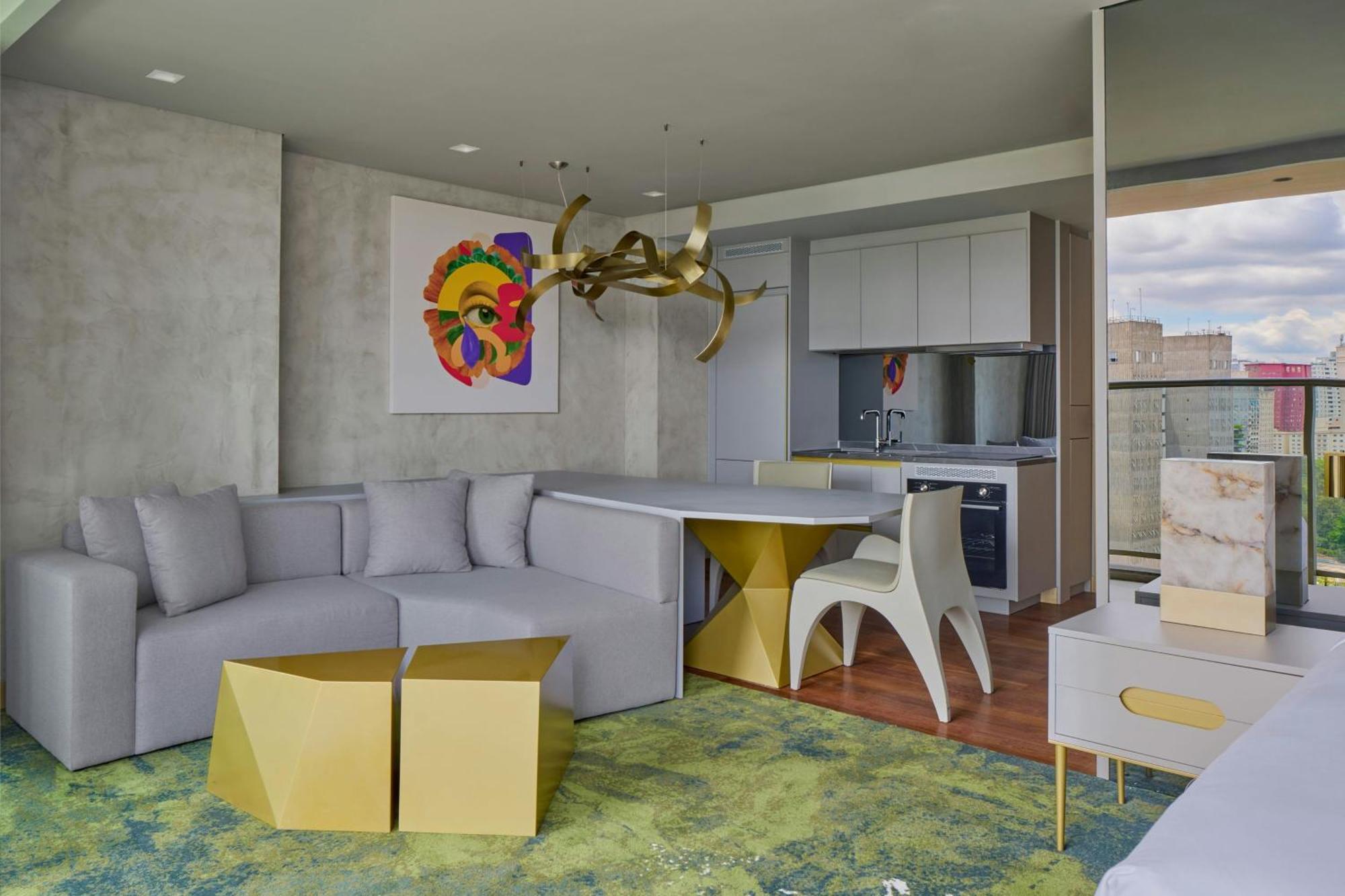 Residential King Studio,1757394882:JPEG