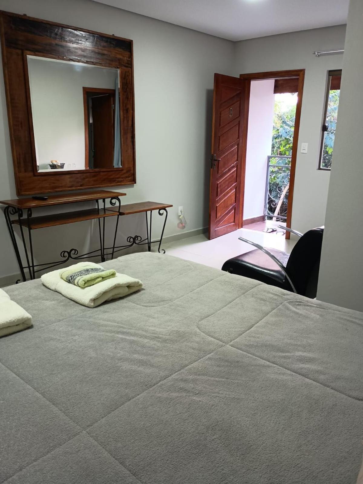 Deluxe Room,1767158506:JPEG