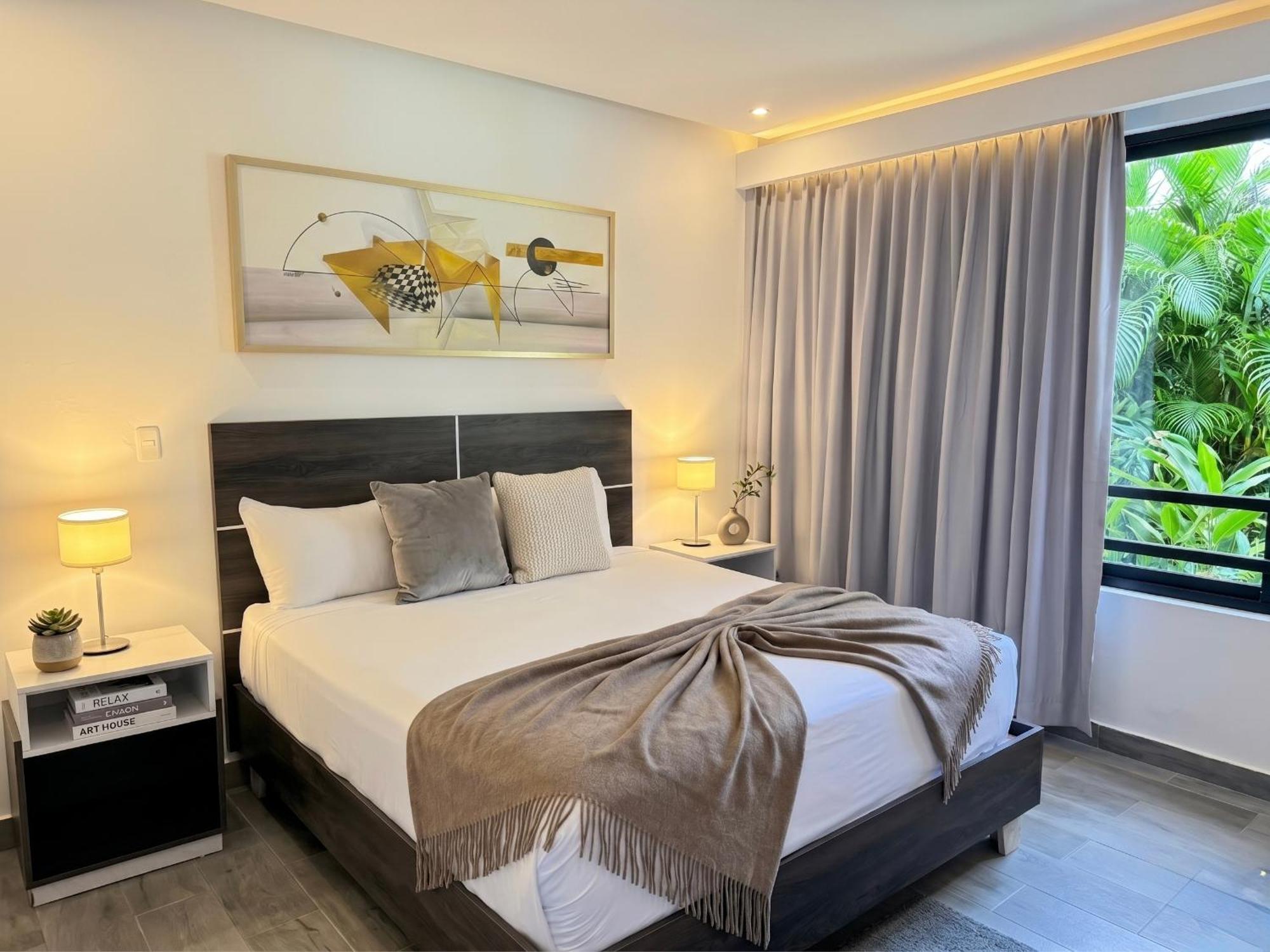 Double Room Private Bathroom