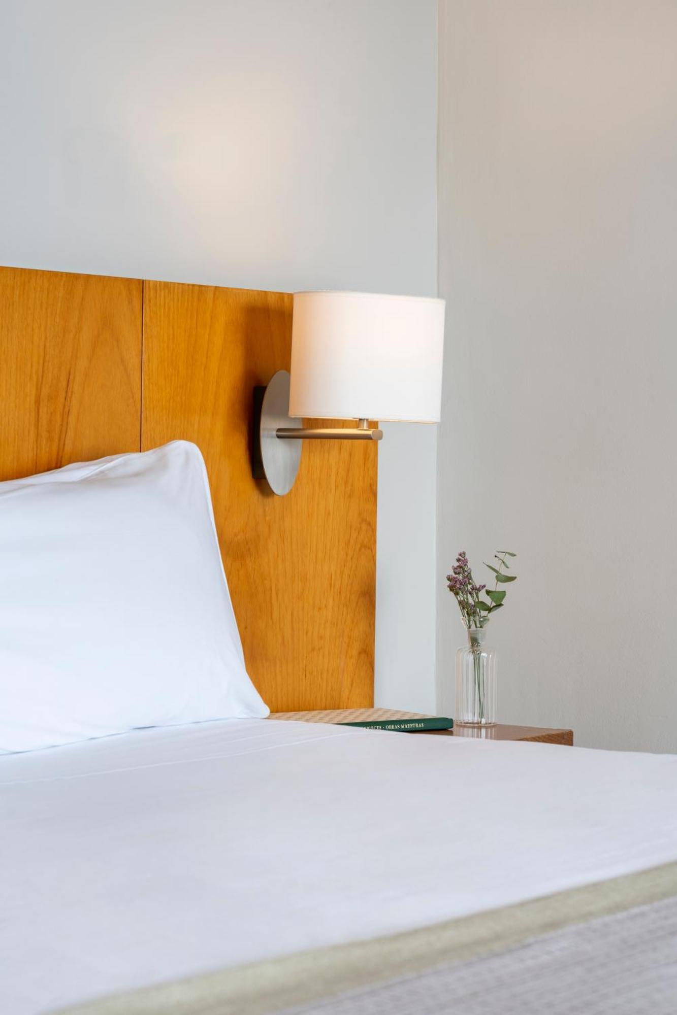 Standard Double Room,1770467535:JPEG