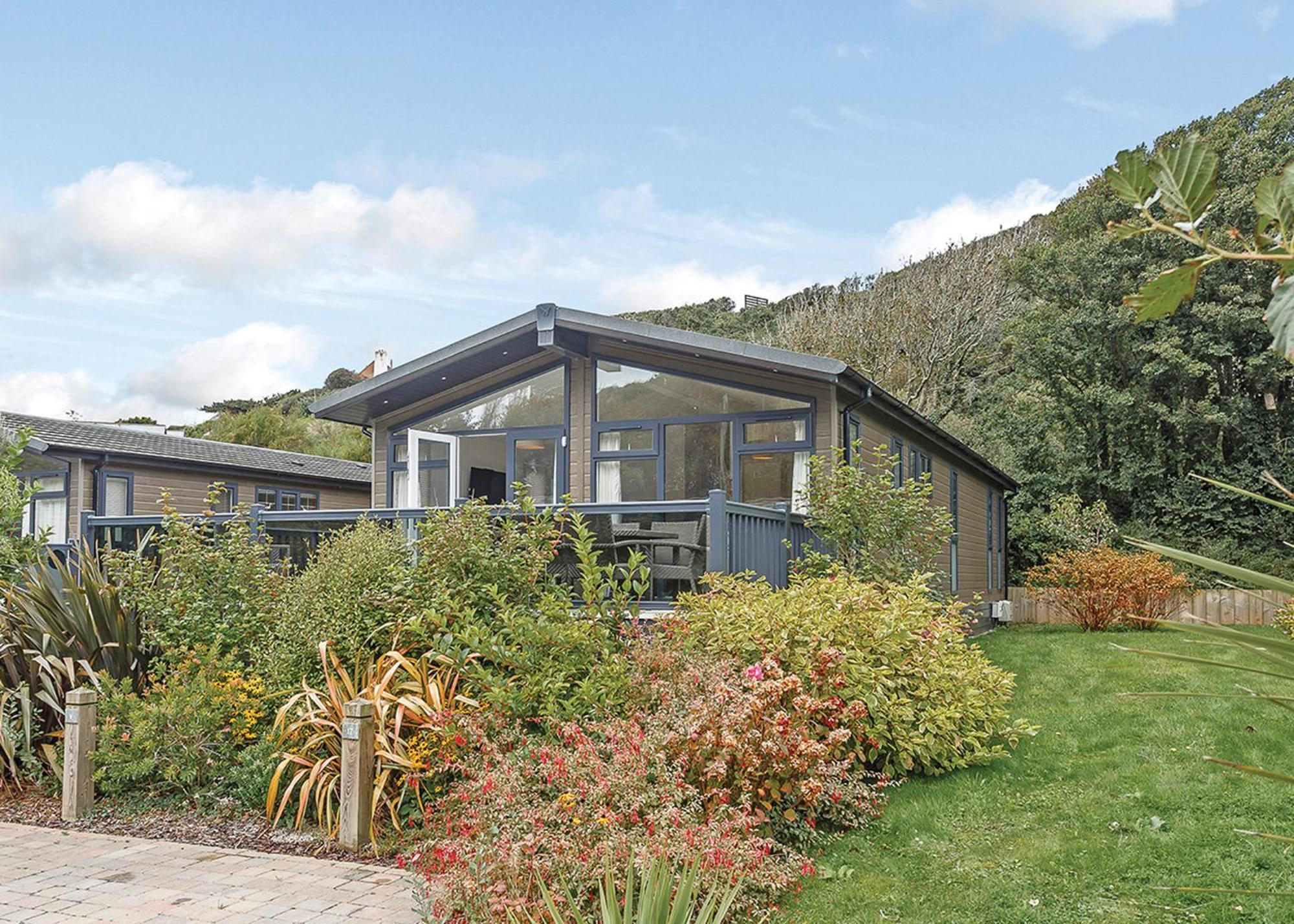 Two-Bedroom Chalet 1,1770541565:JPEG