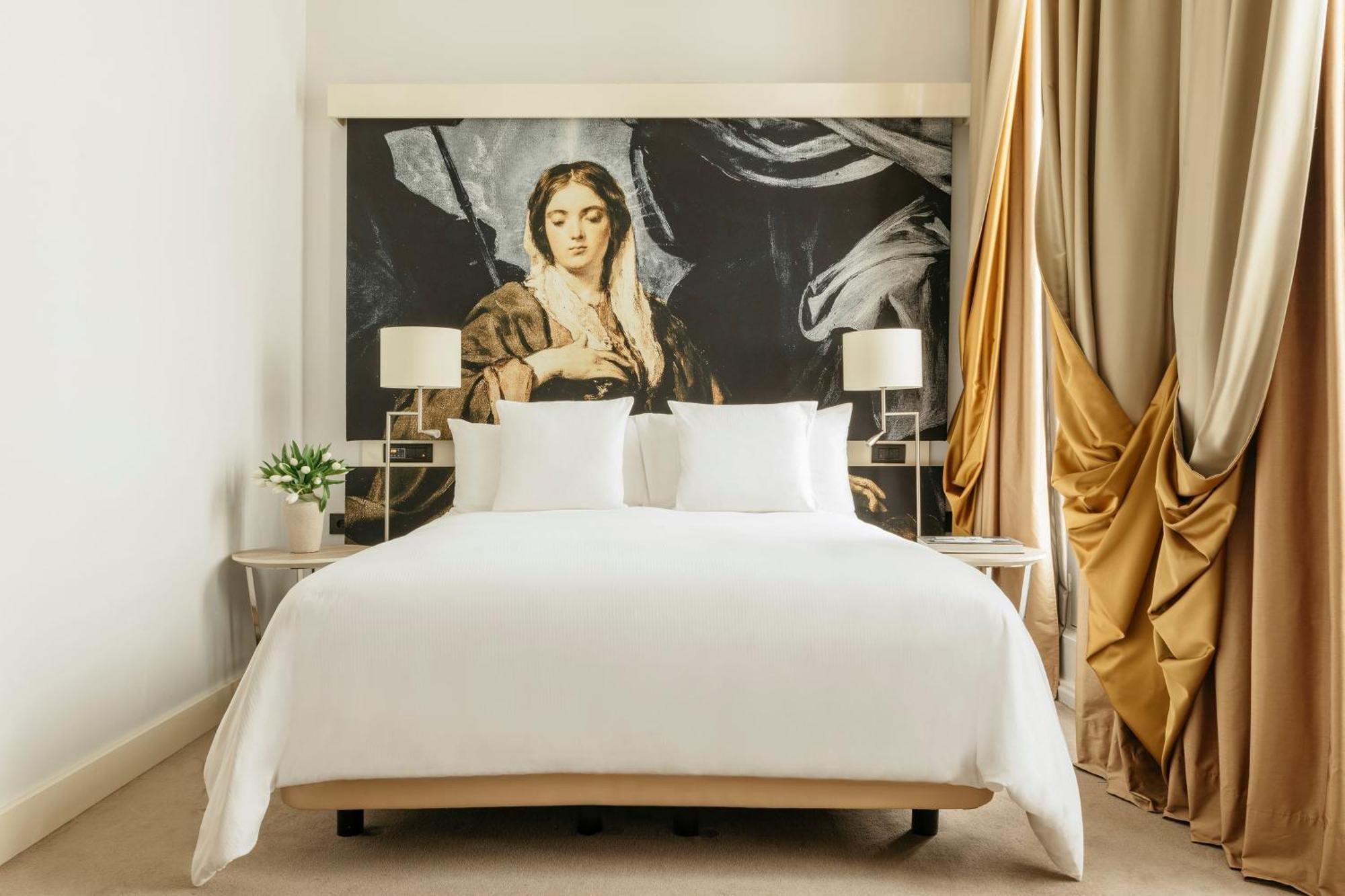 Deluxe Room,1771495311:JPEG