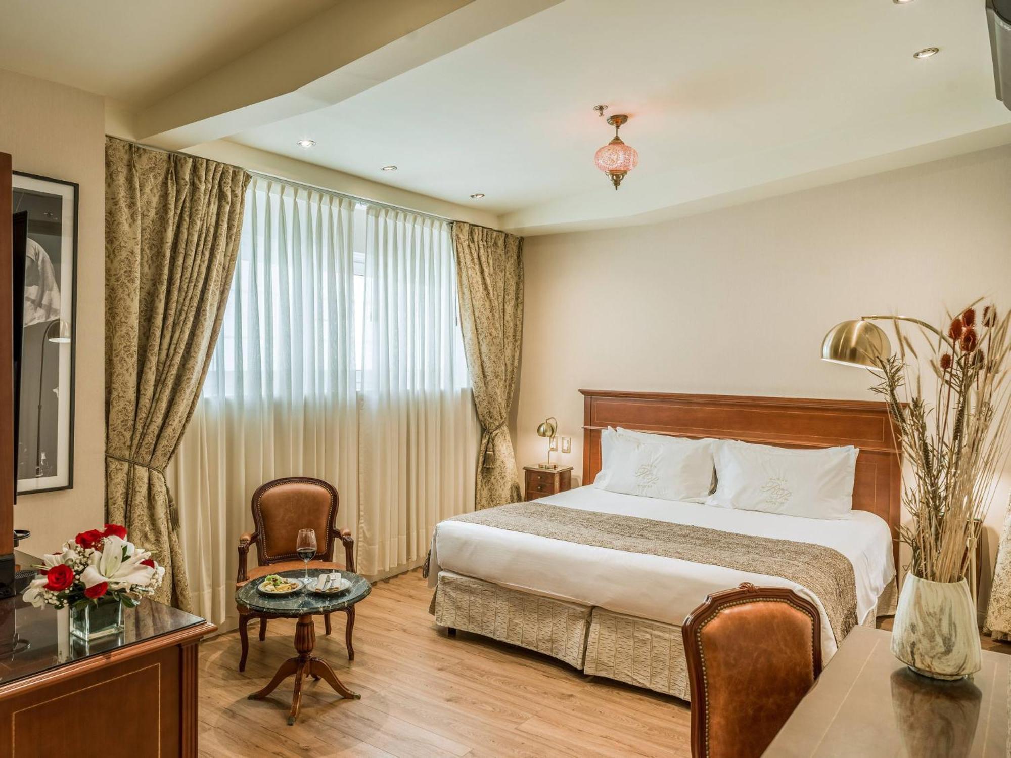 Junior Suite,1771524112:JPEG