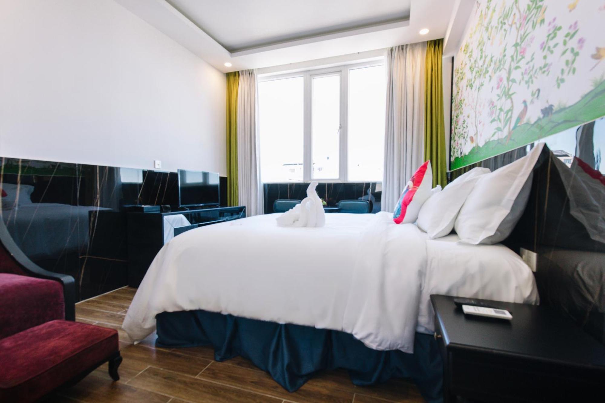 Deluxe Double or Twin Room,1771543315:JPEG