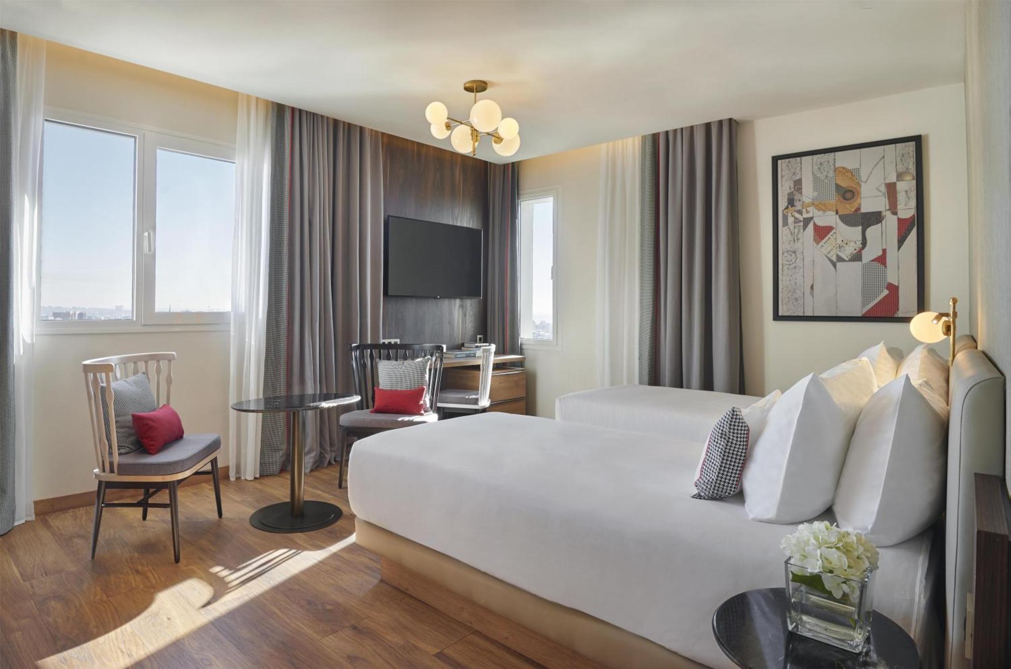 Quarto com 2 Camas de Solteiro