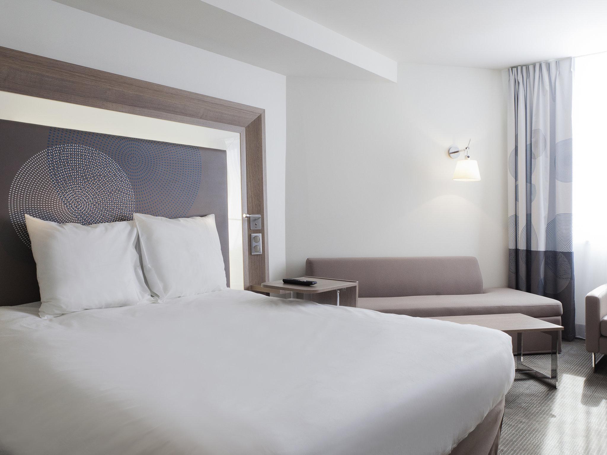 Executive Kamer met Queensize Bed en Slaapbank voor 2 Personen