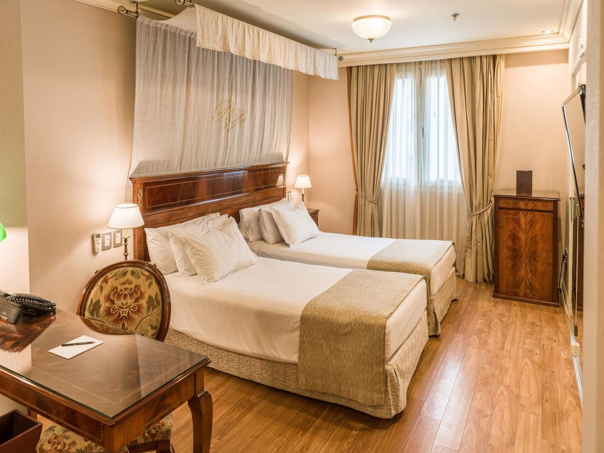 Melia Room King Bed