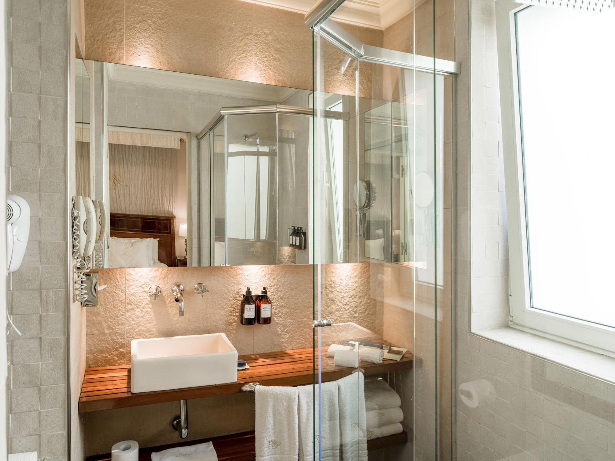 Melia Room King Bed
