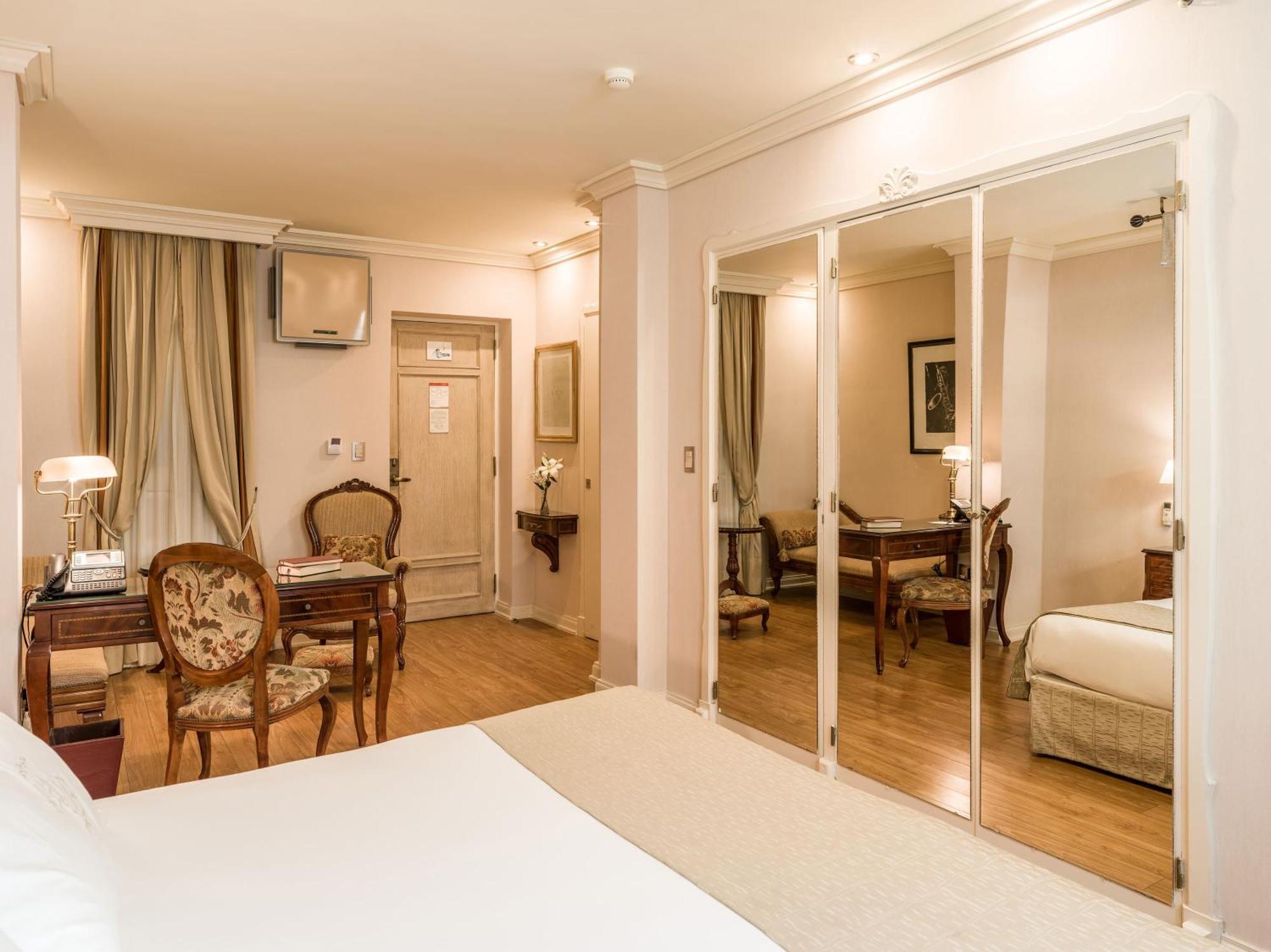 Melia Room King Bed