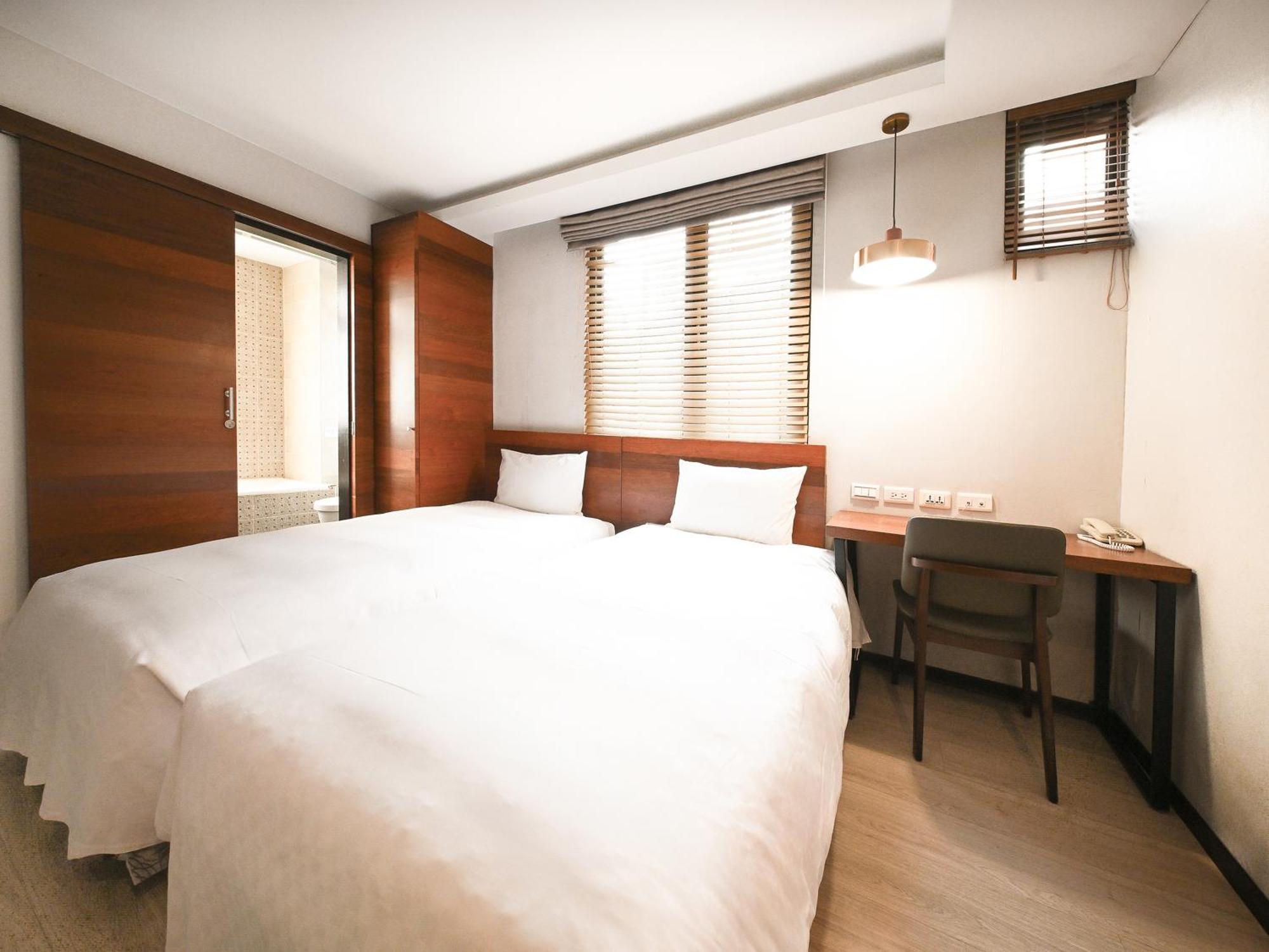 Superior Twin Room