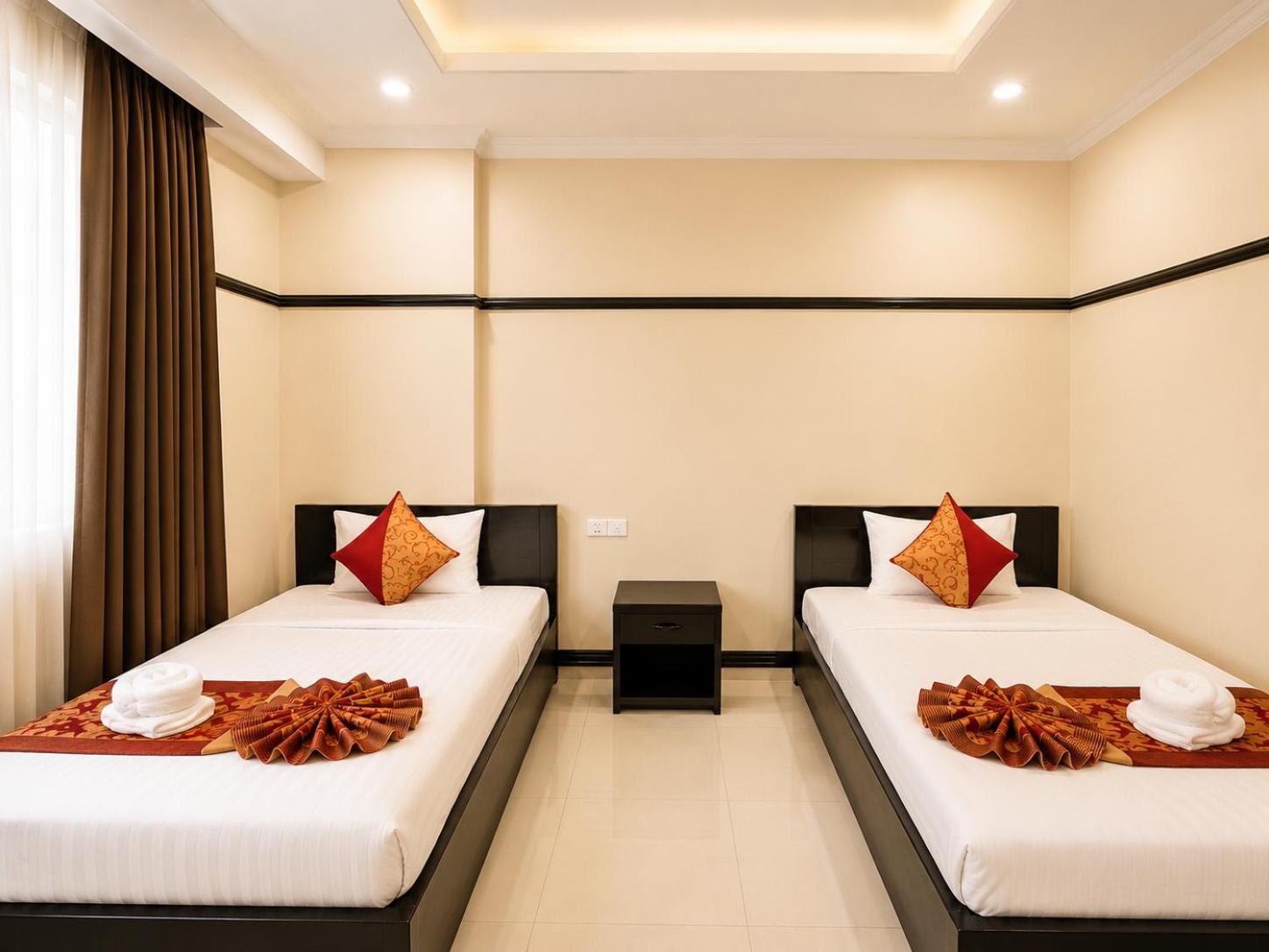 Deluxe Family Room