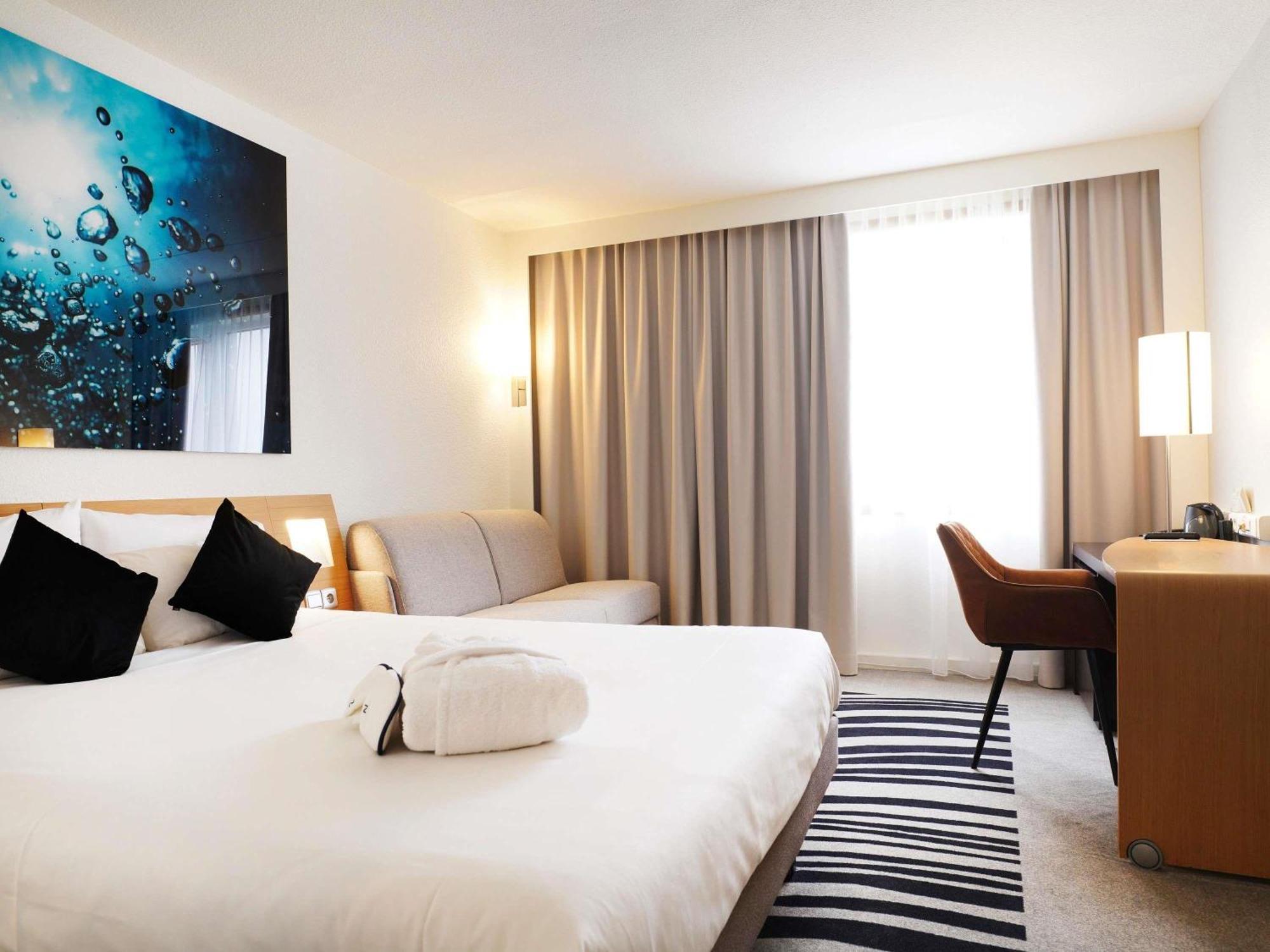 Executive Double Room with Sofa Bed