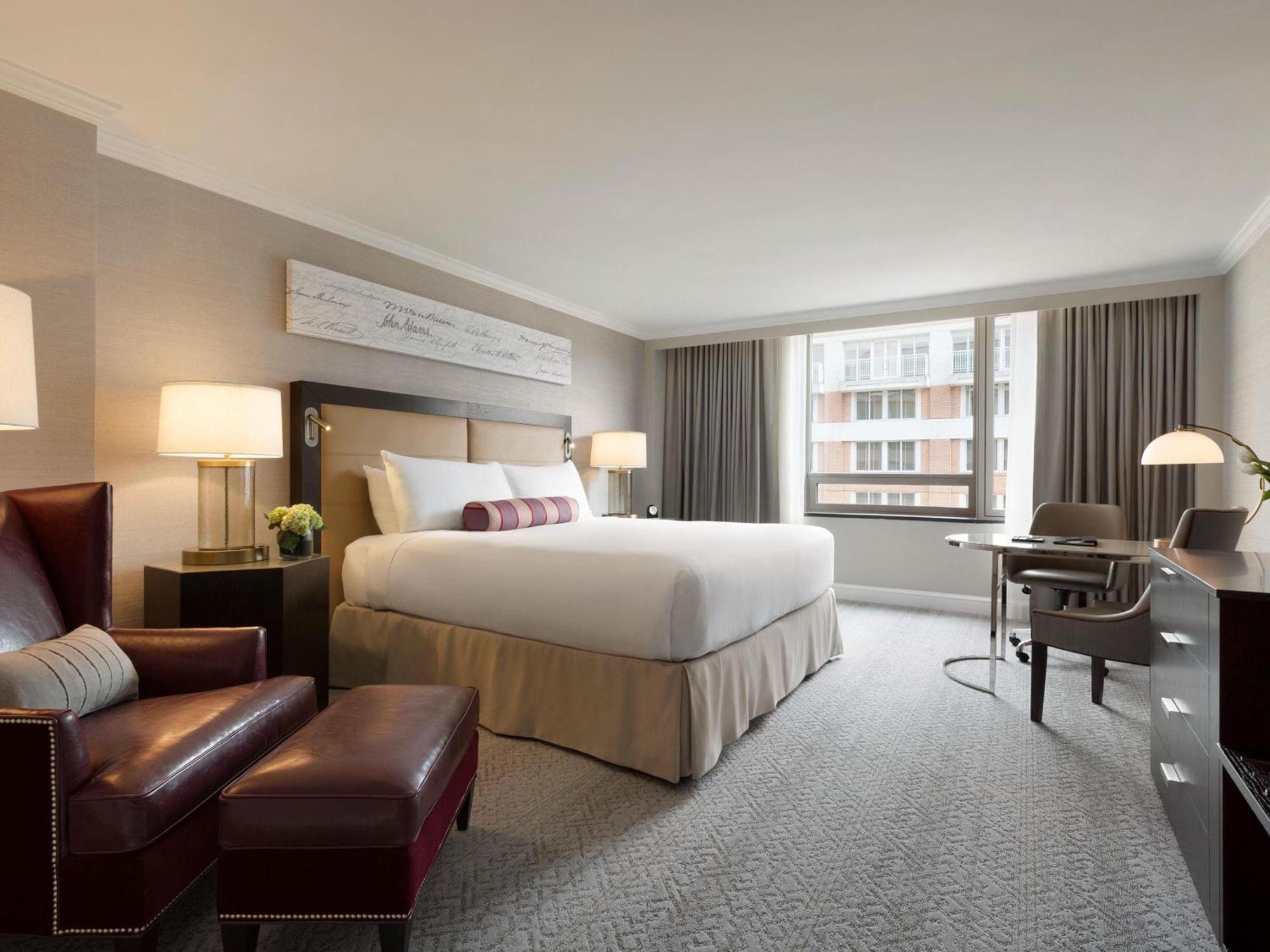Fairmont Zimmer mit Kingsize-Bett