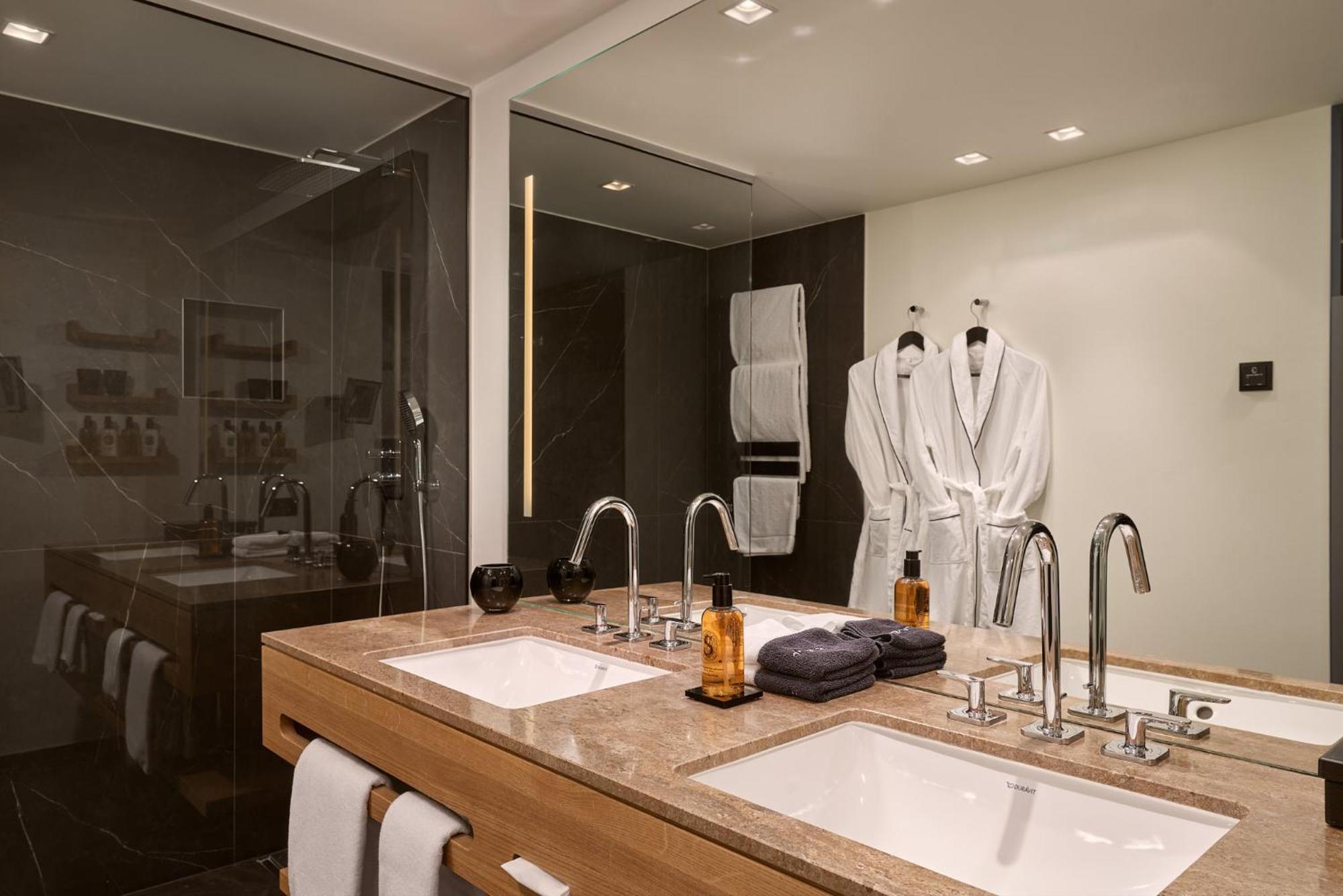 Deluxe Double Room Balcony