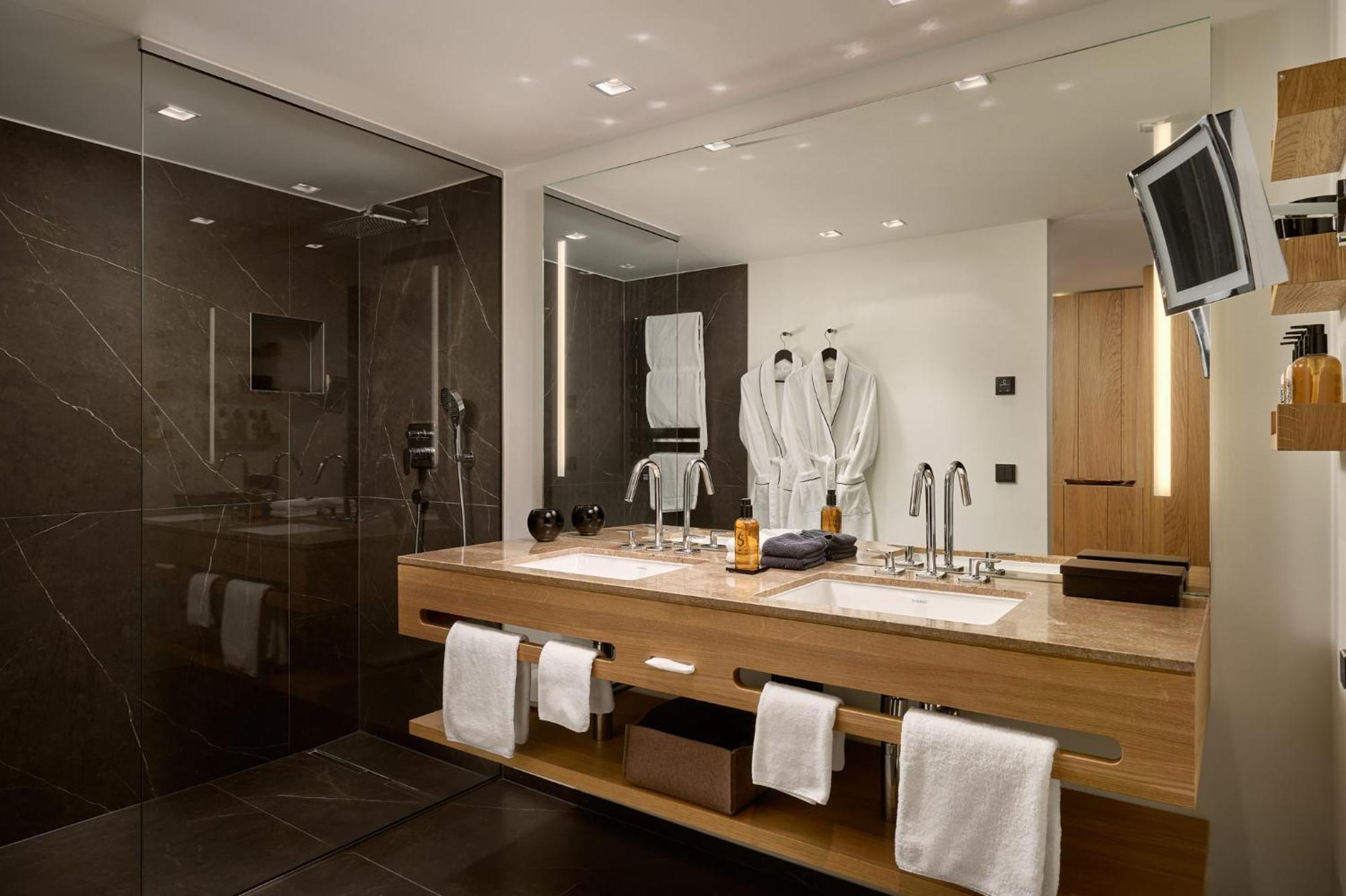 Deluxe Double Room Balcony