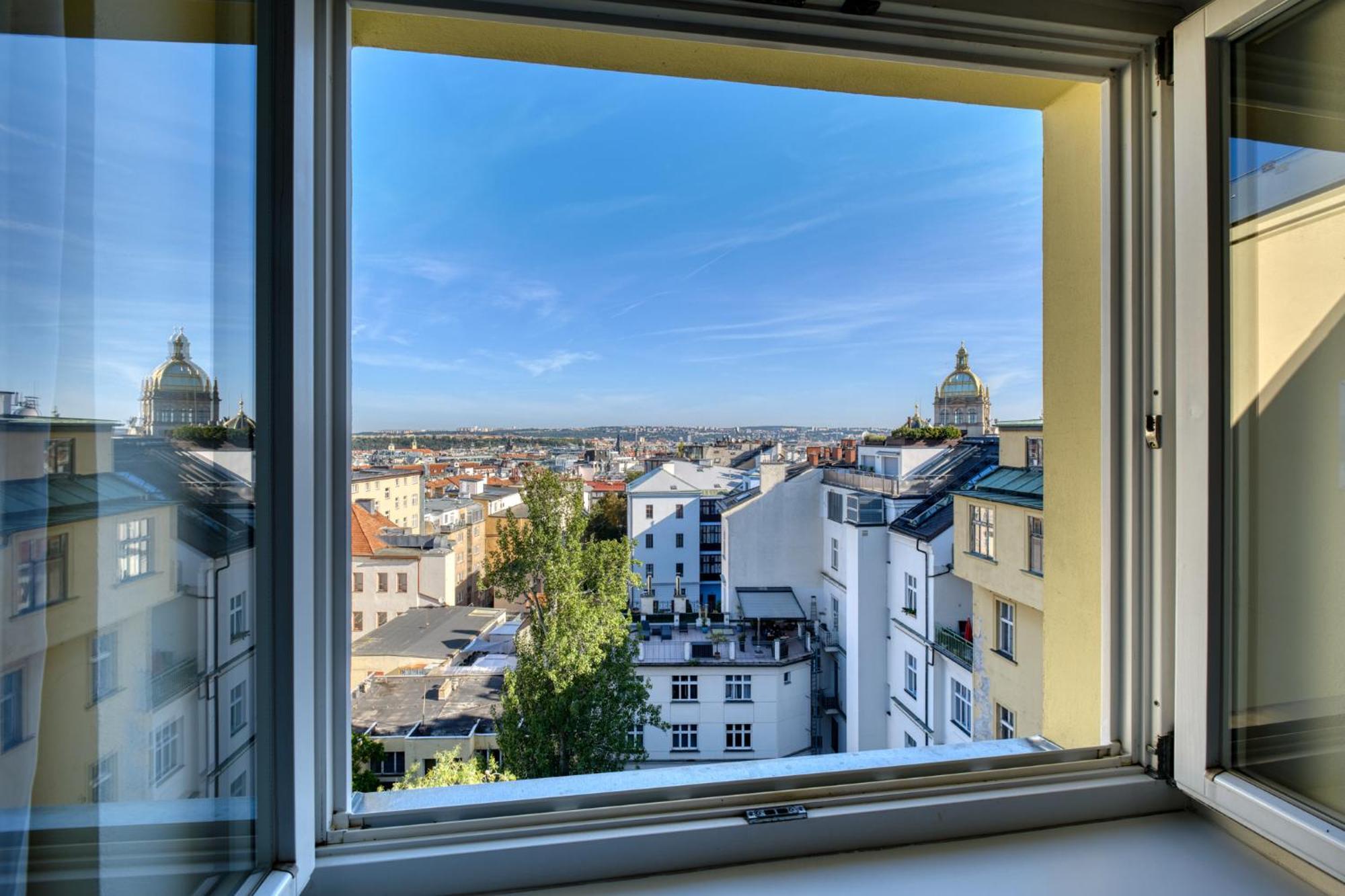 Double or Twin Room Garden or Patio View