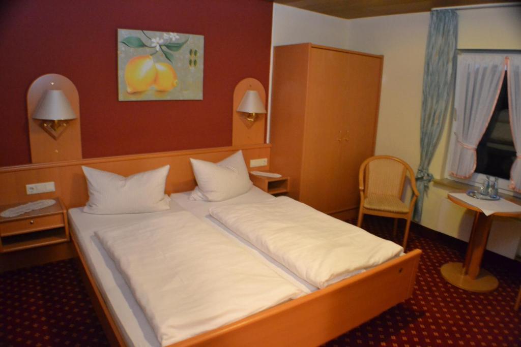 Triple Room,42306754:JPEG