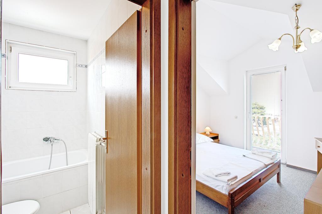 Studio Confort avec Balcon et Vue sur la Mer (2+2)