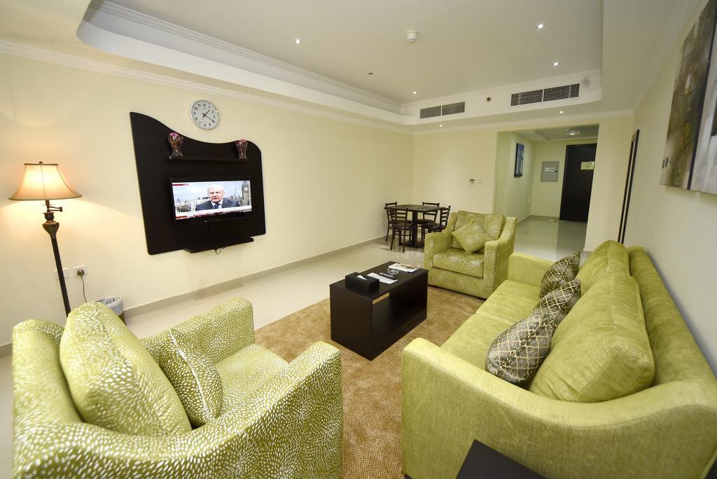 One-Bedroom Suite,216327101:JPEG