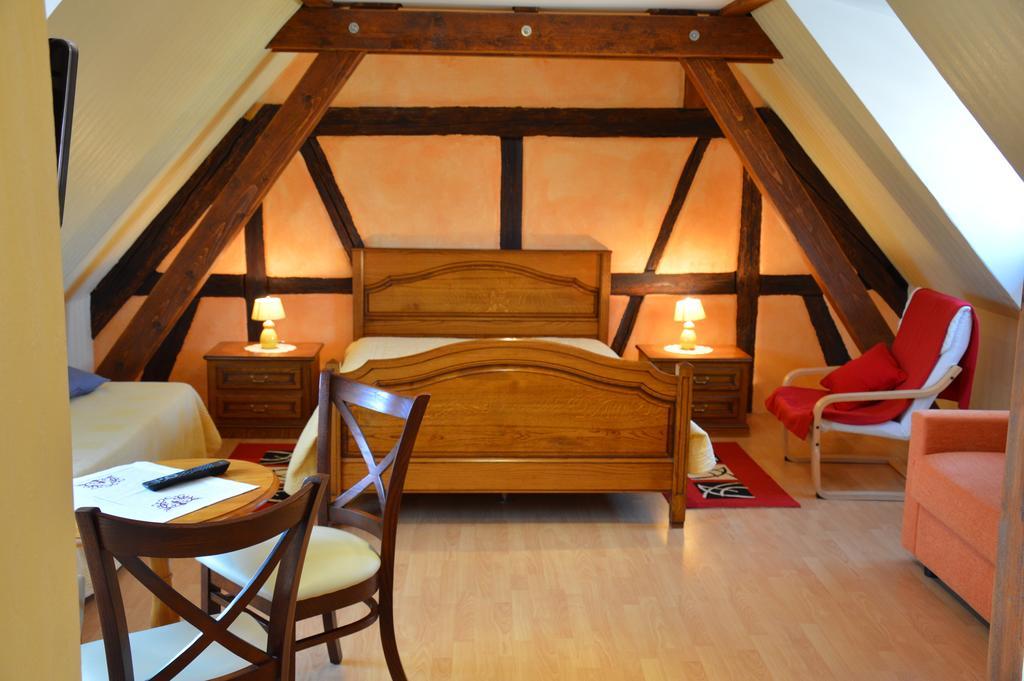Triple Room,227438252:JPEG