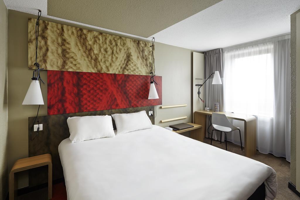 Double Sweet Room by Ibis,568216872:JPEG