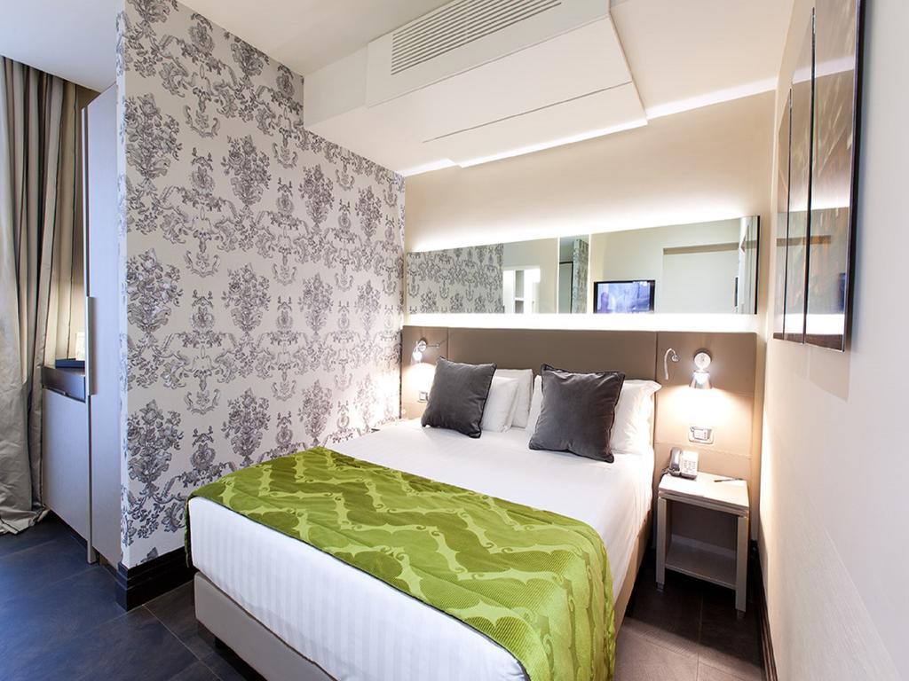 Double Room,1209475807:JPEG
