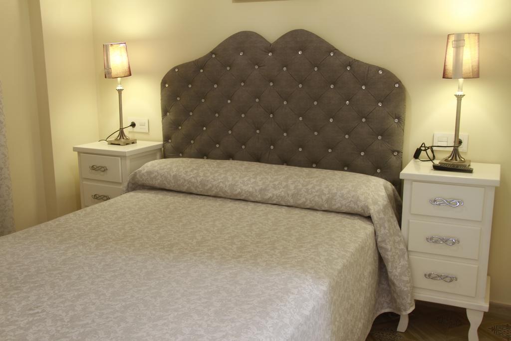 Double Room,268696861:JPEG