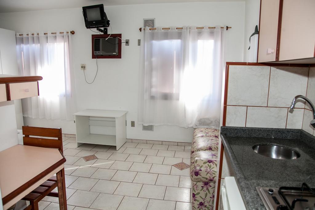 Triple Room,352555426:JPEG